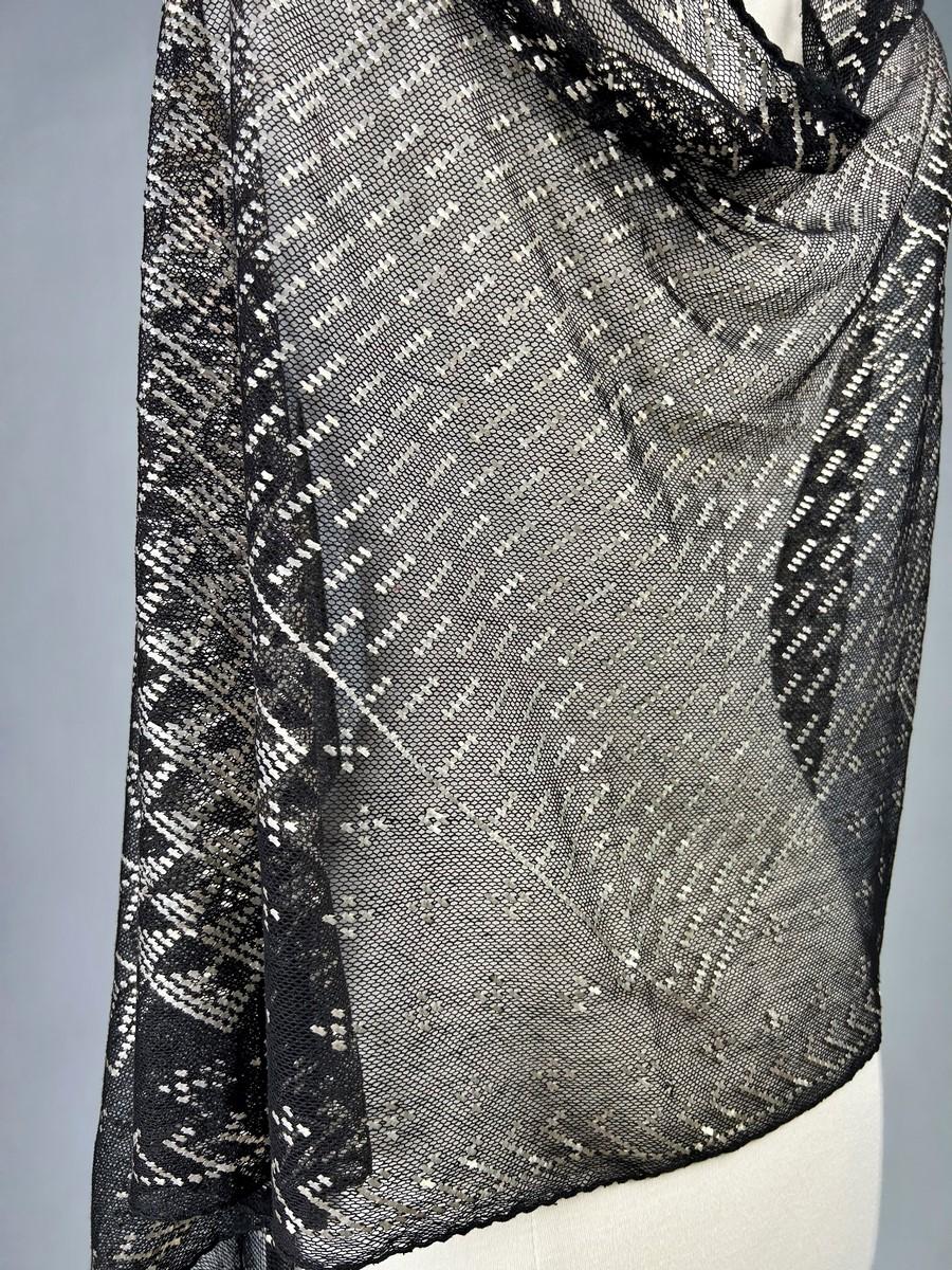 Stola Assuit in voile di cotone e lame in metallo argentato - Egitto Circa 1930 in vendita 2