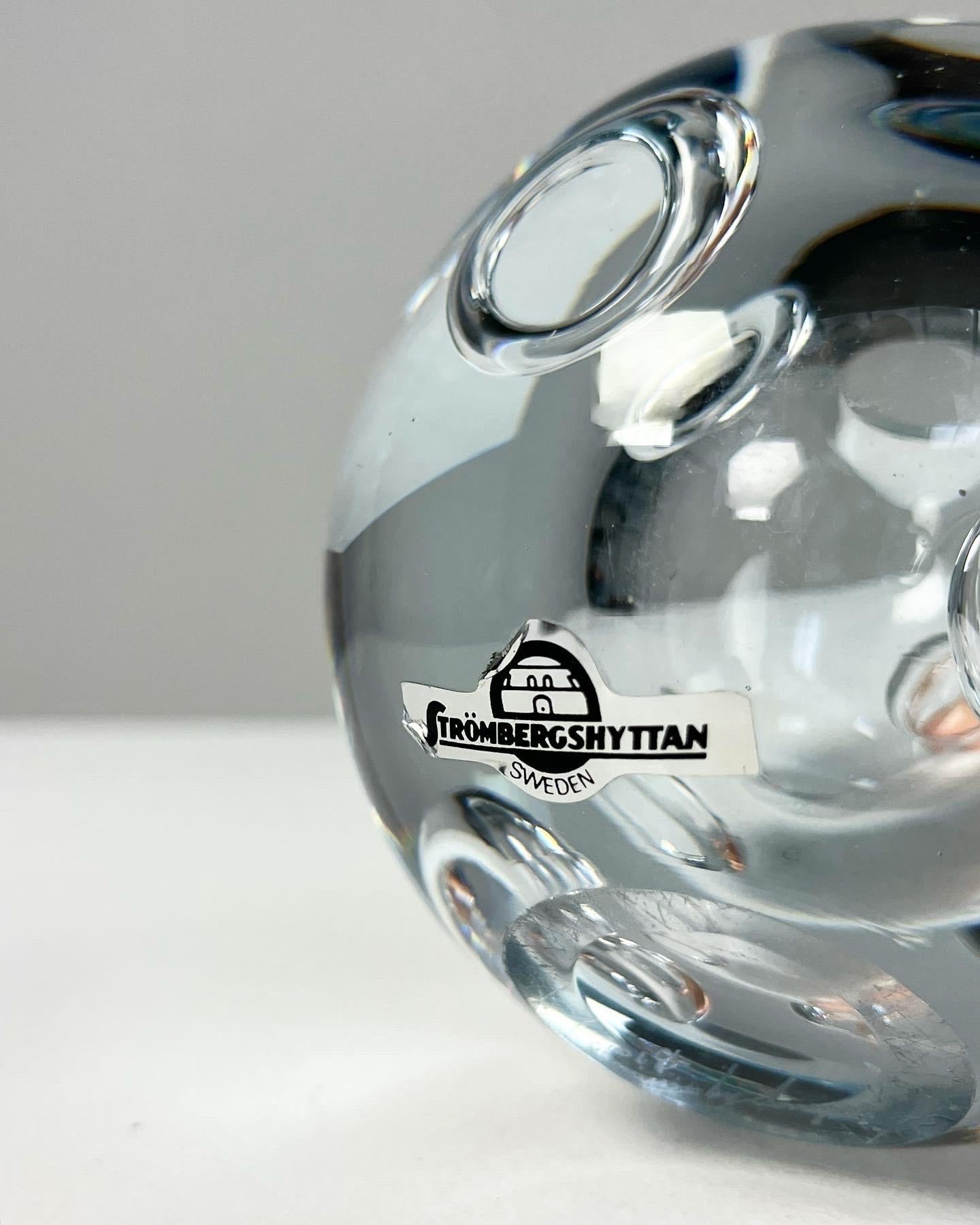 Asta Strömberg Bubble Crystal Ball Vase Strömbergshyttan Sweden, 1960s 2