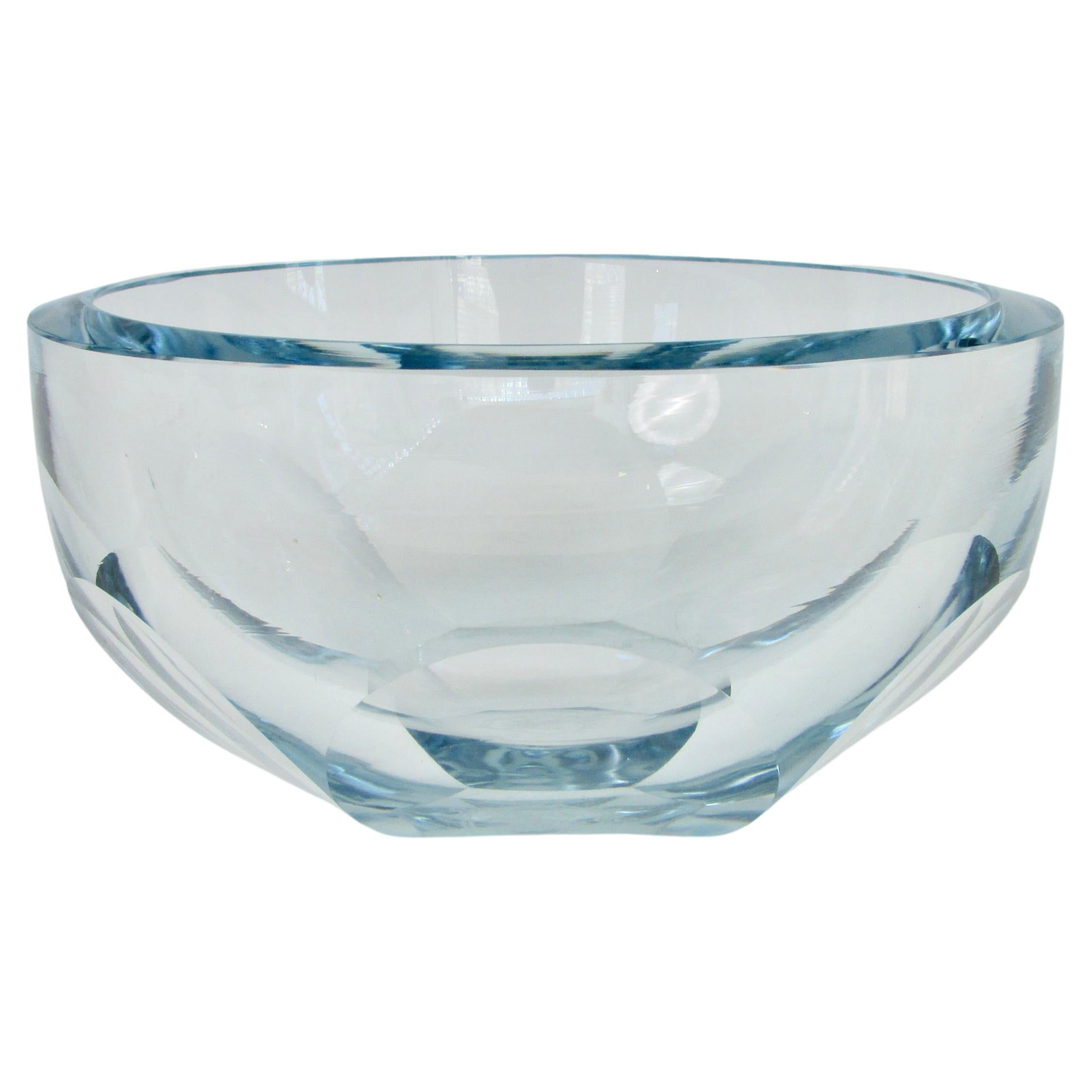 Asta Stromberg for Strombergshyttan faceted blue tinted crystal bowl Sweden For Sale