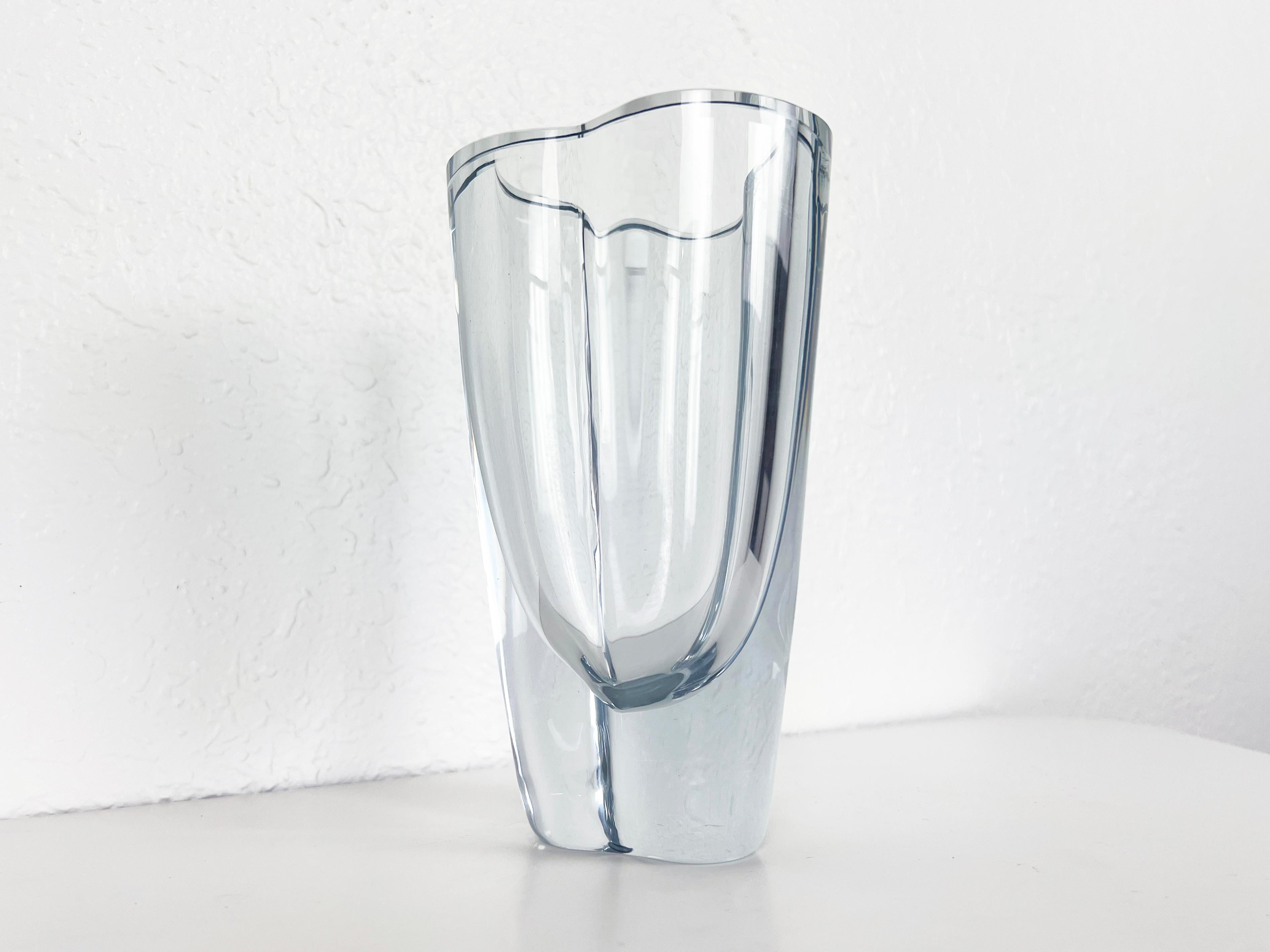Swedish Asta Stromberg Tri-Symmetric Crystal Glass Vase
