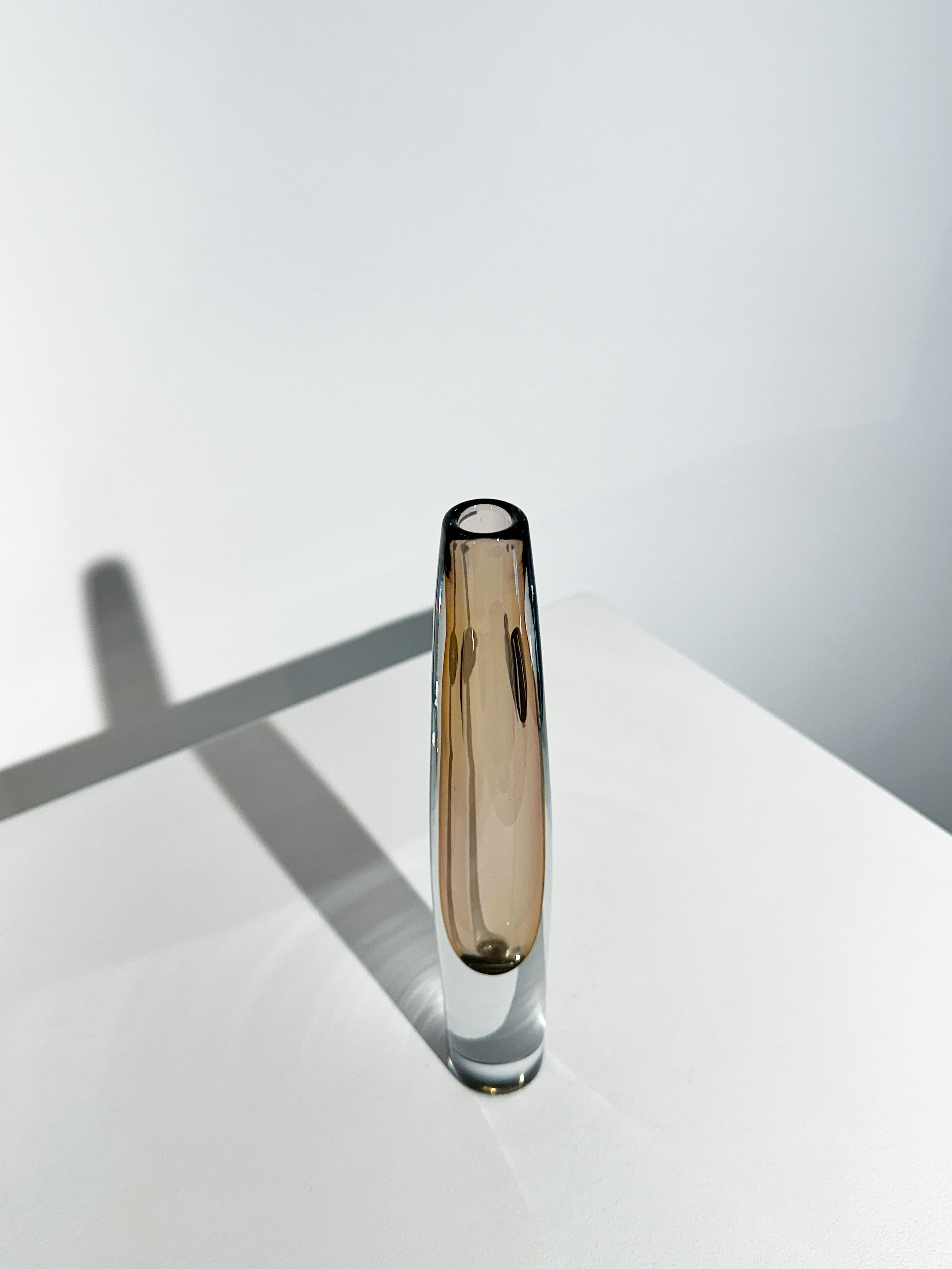 Hand-Crafted Asta Strömberg Vase Strömbergshyttan Sputnik Crystal Glass Sommerso 1950s Sweden