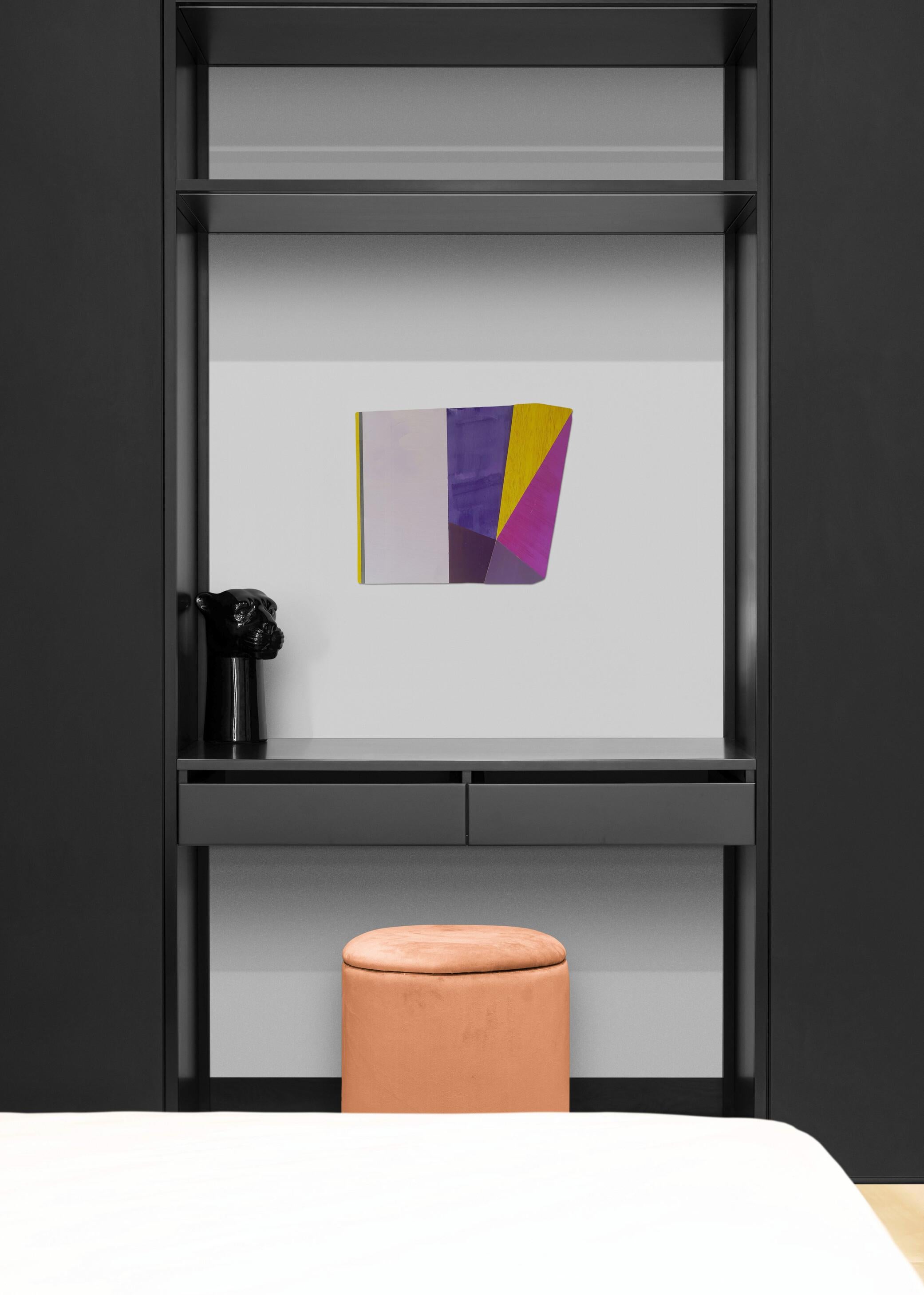 Luna in avvicinamento (Astratto, Geometrico, Minimale, Nature,  ~33% OFF) in vendita 1