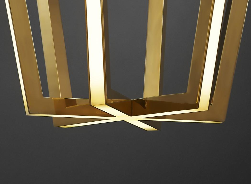 Australiano Lampada a sospensione in ottone dorato a sei dimensioni di forma geometrica di Christopher Boots in vendita