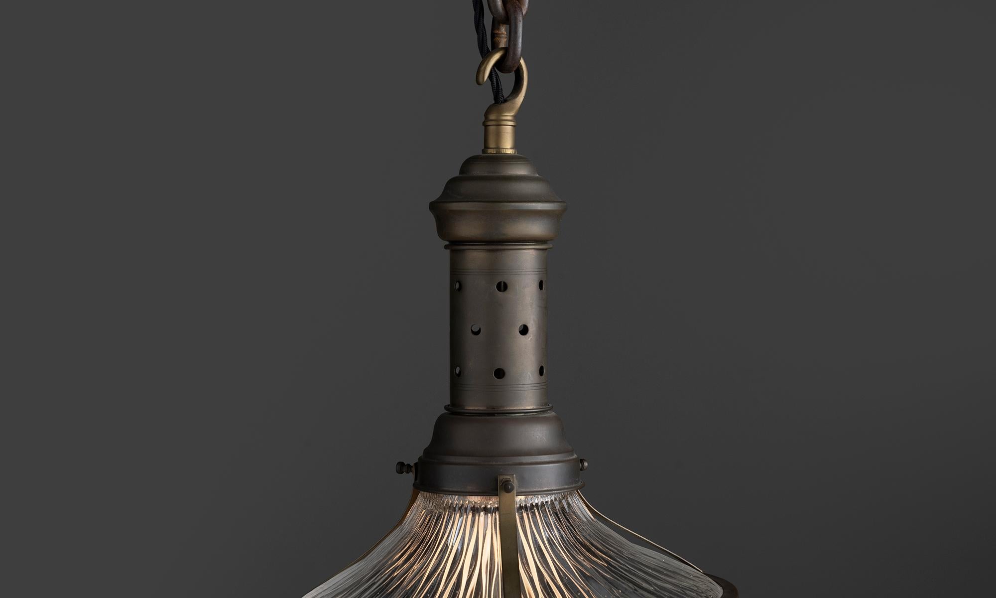Allemand Pendentif Holophane en forme d'astéroïde, Allemagne vers 1920 en vente