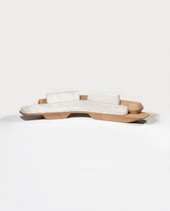 Asthila-Sofa aus massiver Eiche von Pendhapa