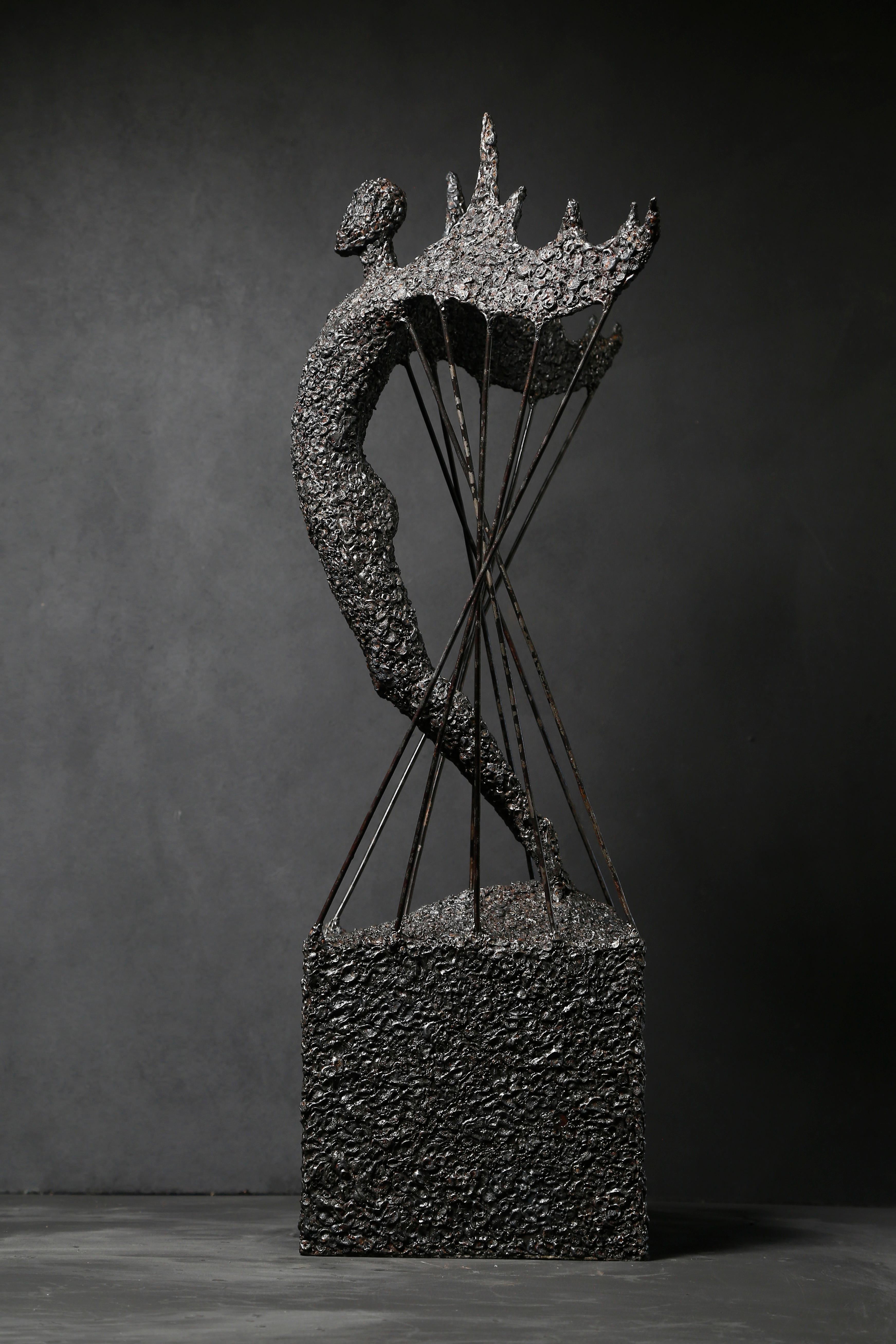 Astian Rey Figurative Sculpture - TRANSFORMATION