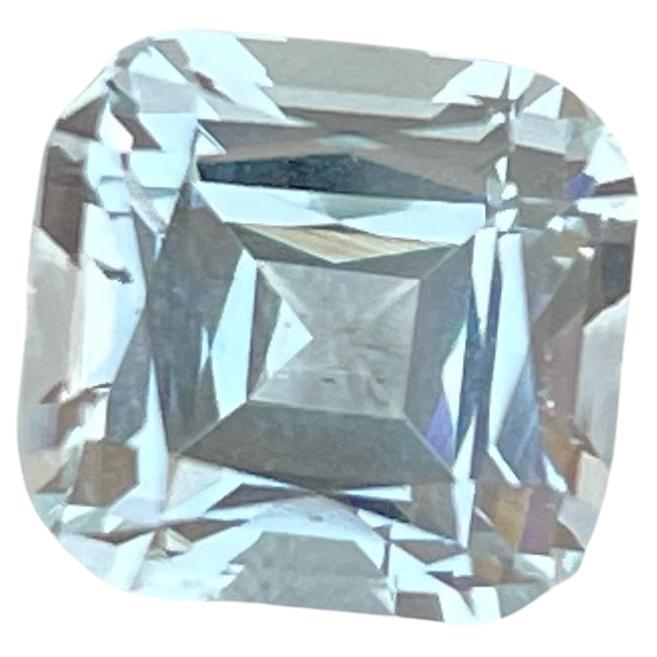 Astonishing Aquamarine Gemstone 6.95 carats Cushion Cut Loose Gem from Pakistan For Sale