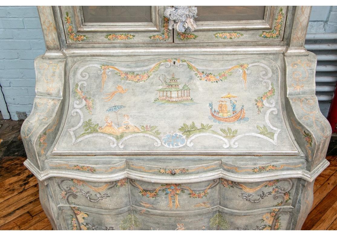 Hollywood Regency Armoire secrétaire/bureau de style baroque raffinée décorée et peinte en vente
