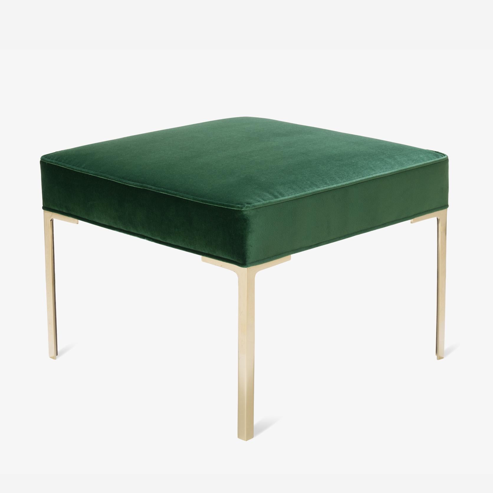 Mid-Century Modern Astor Square Brass Ottoman in Emerald Velvet by Montage For Sale