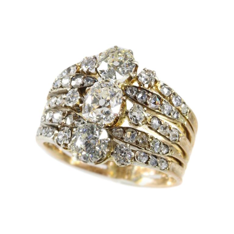 Astounding Victorian Diamond Ring with a Total Diamond Weight of 2.70 Carat