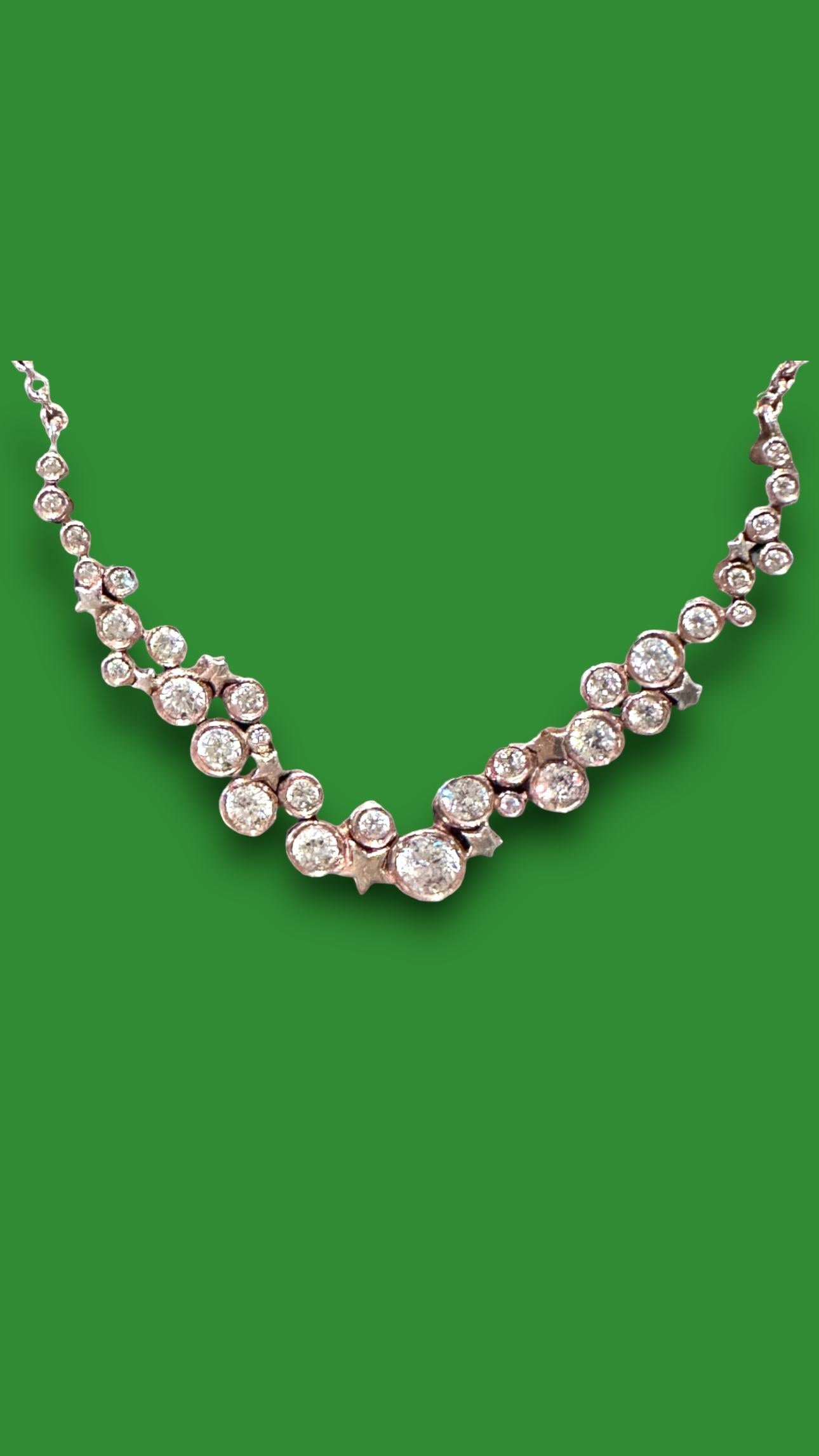Astra Constellation-Halskette aus 18 Karat Gold mit Diamanten (Moderne)