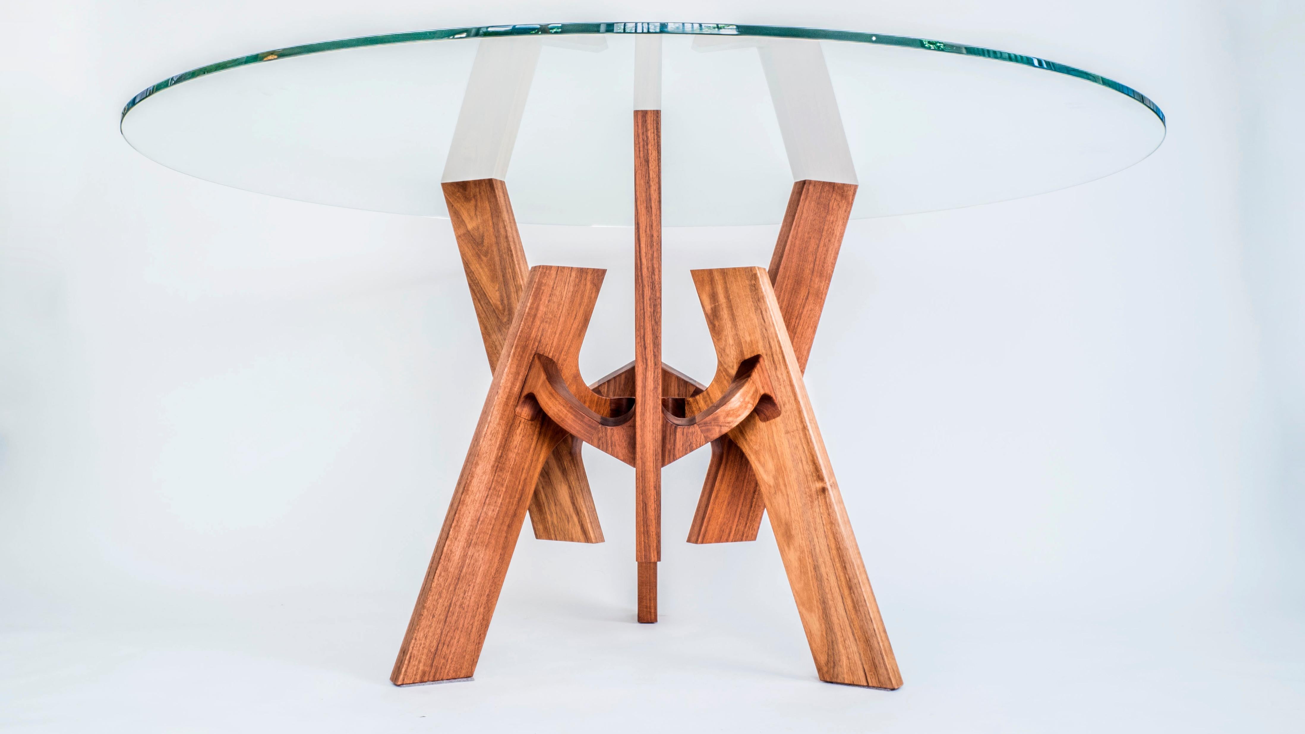 Astra, Geometric Sculptural Center Table Made of Solid Wood by Pedro Cerisola For Sale 11