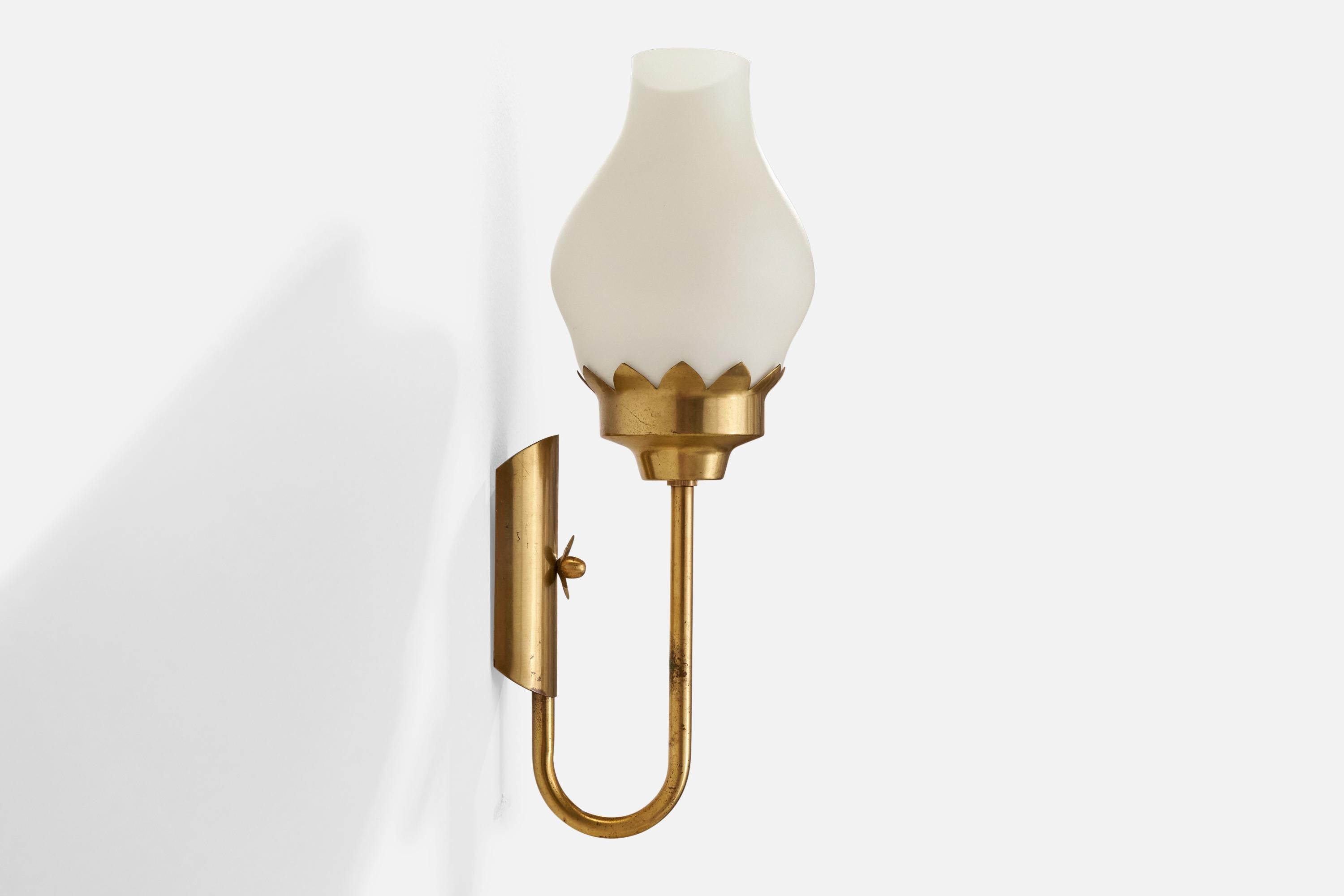Norwegian Astra, Wall Light, Brass, Glass, Norway, 1940s For Sale