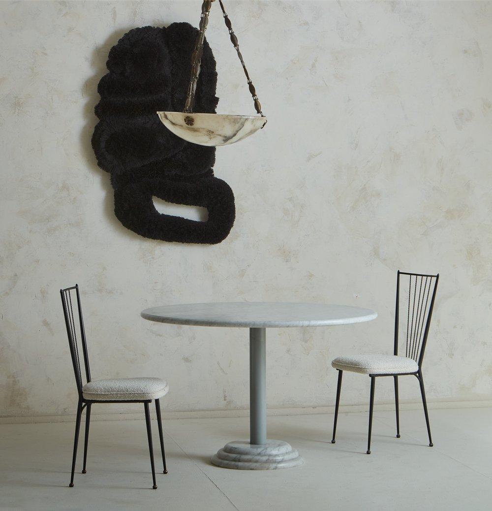 French ‘Astragalo’ Dining Table in Carrara Marble by Antonia Astoria, Italy 1980s For Sale