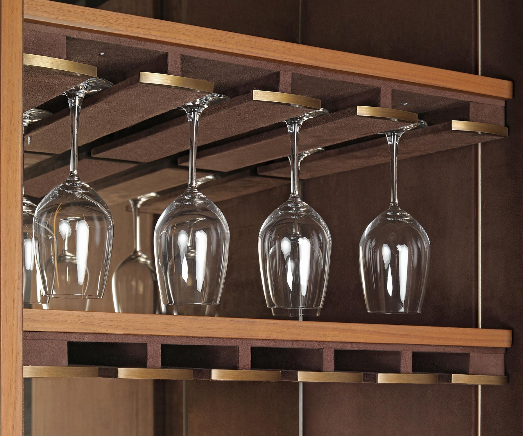 Astrelli Getränkeschrank im Zustand „Neu“ im Angebot in Gurugram, IN