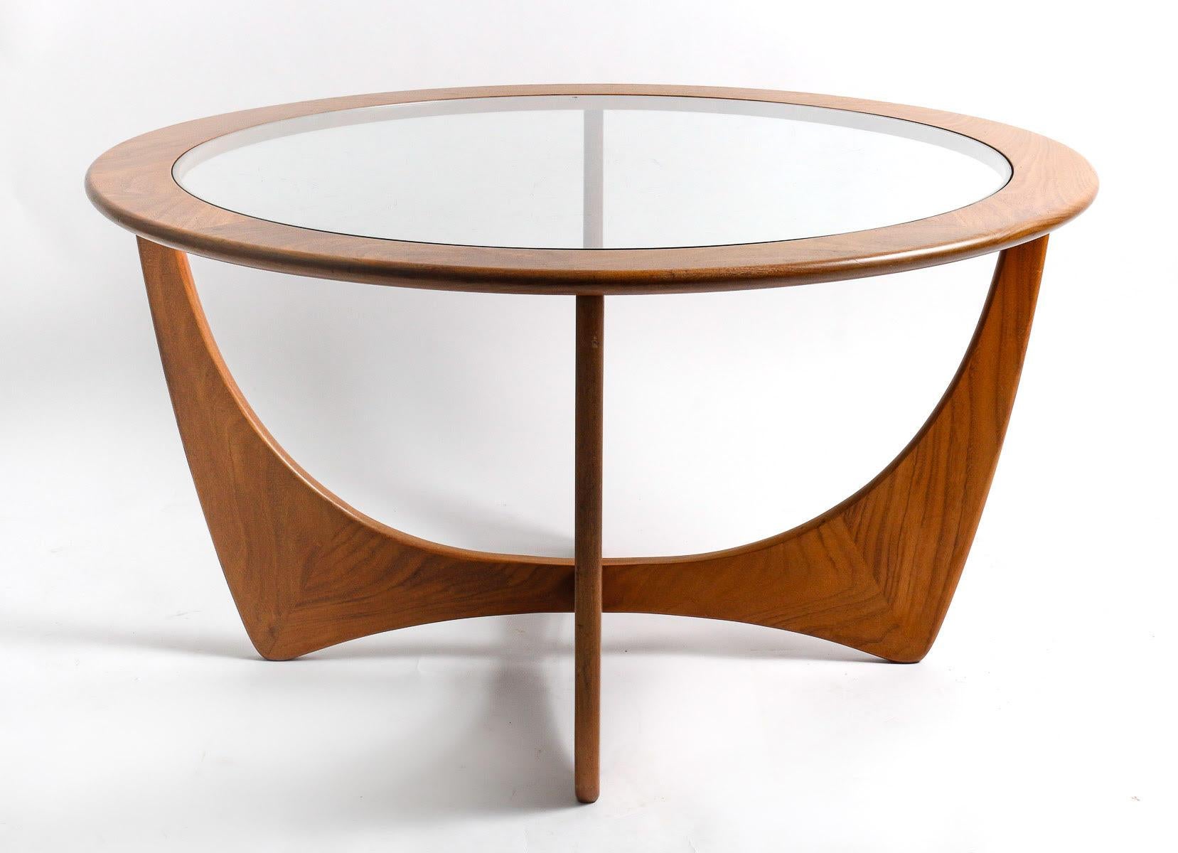 English Astro Coffee Table by Victor Wilking, Circa 1969. For Sale