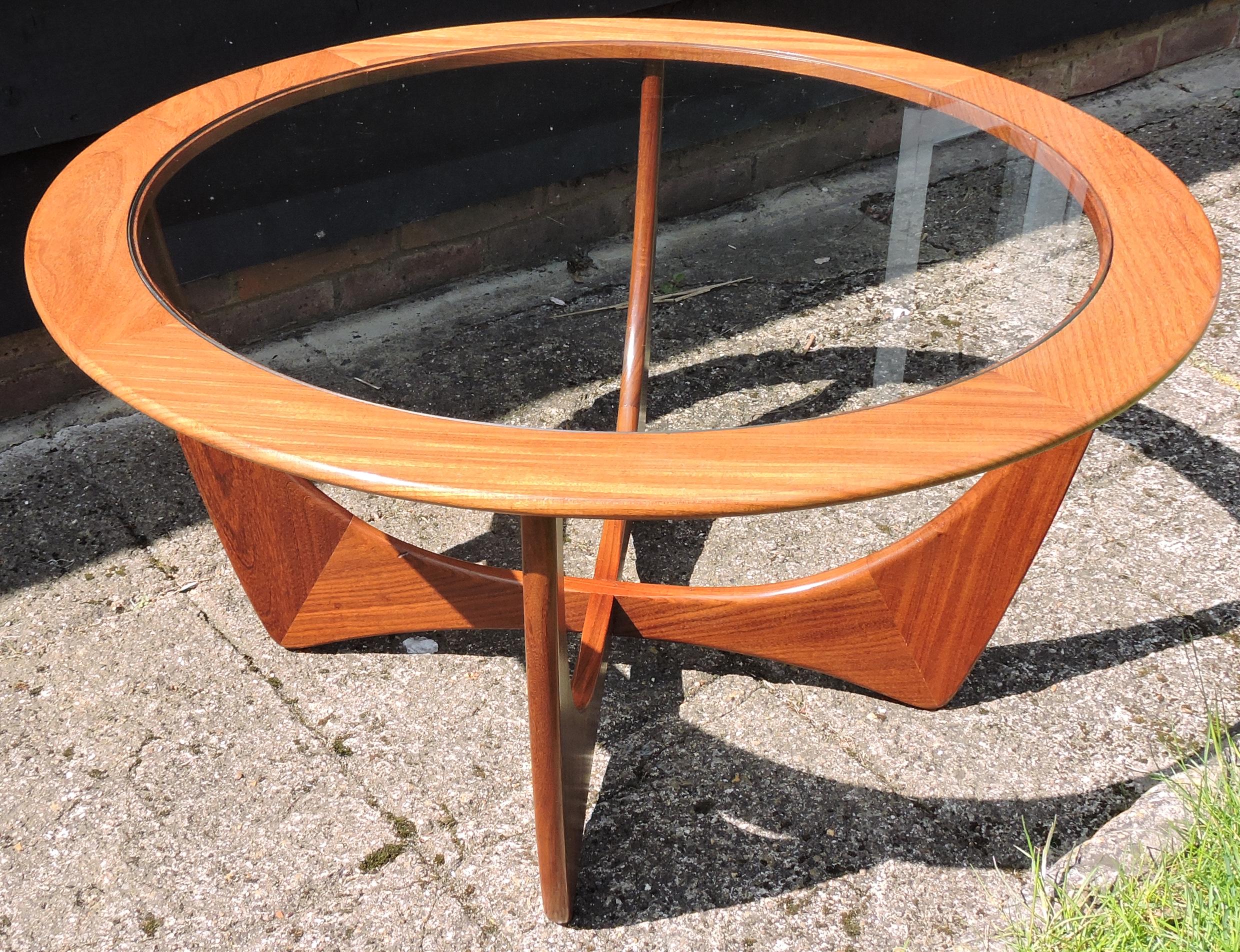 Astro Coffee Table by Victor Wilkins for G-Plan, 1960s For Sale at ...
