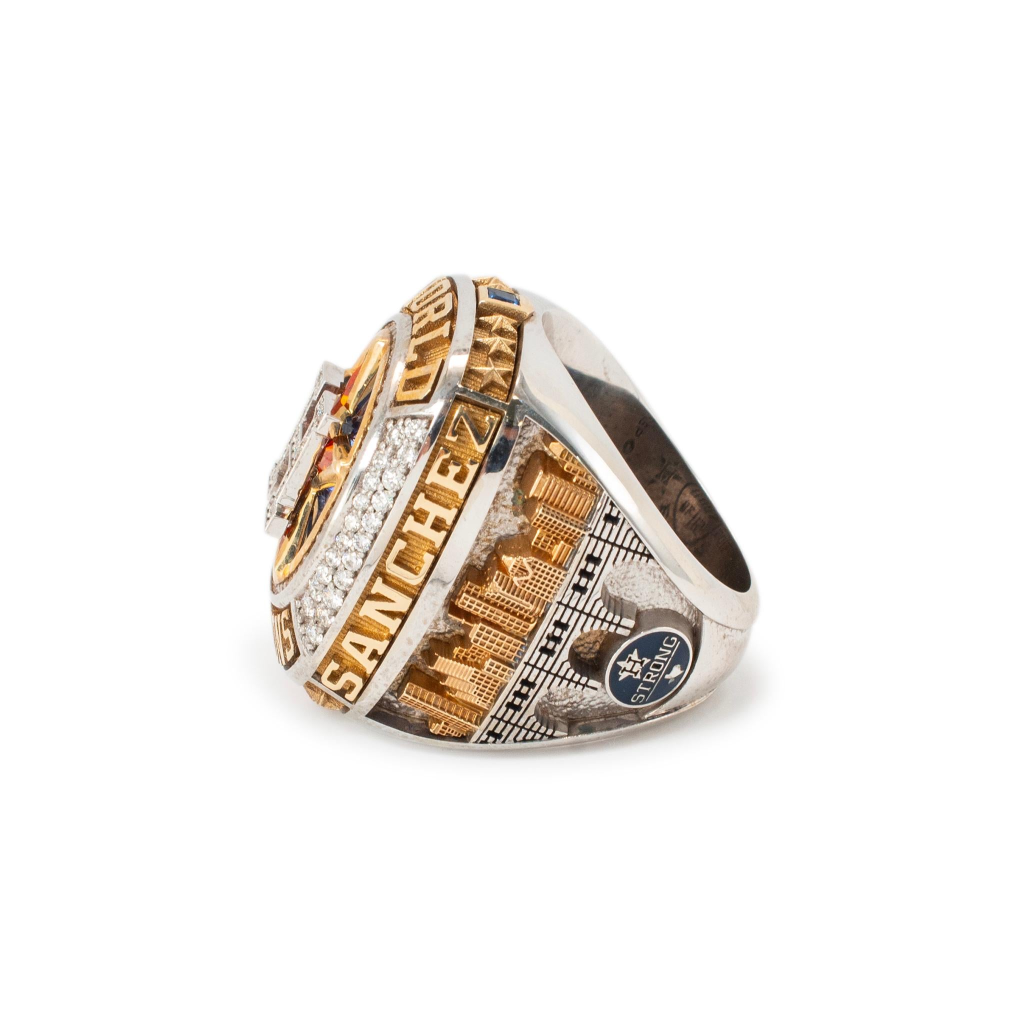 Astros 2017 Campeonato de la Serie Mundial Edición Limitada #97 de 112 Anillo de Cóctel Corte redondo en venta