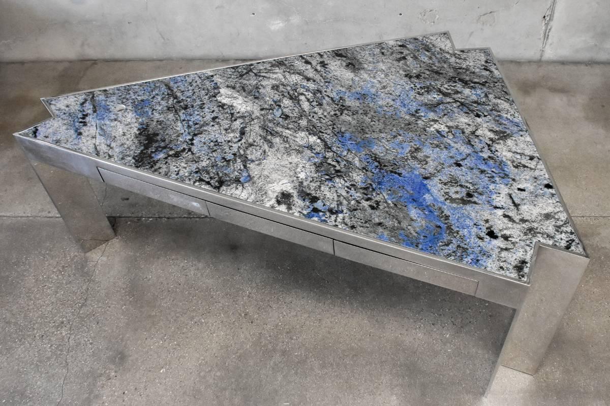 Asymmetric Triangular Granite and Polished Steel Executive Desk In Good Condition For Sale In Long Beach, CA