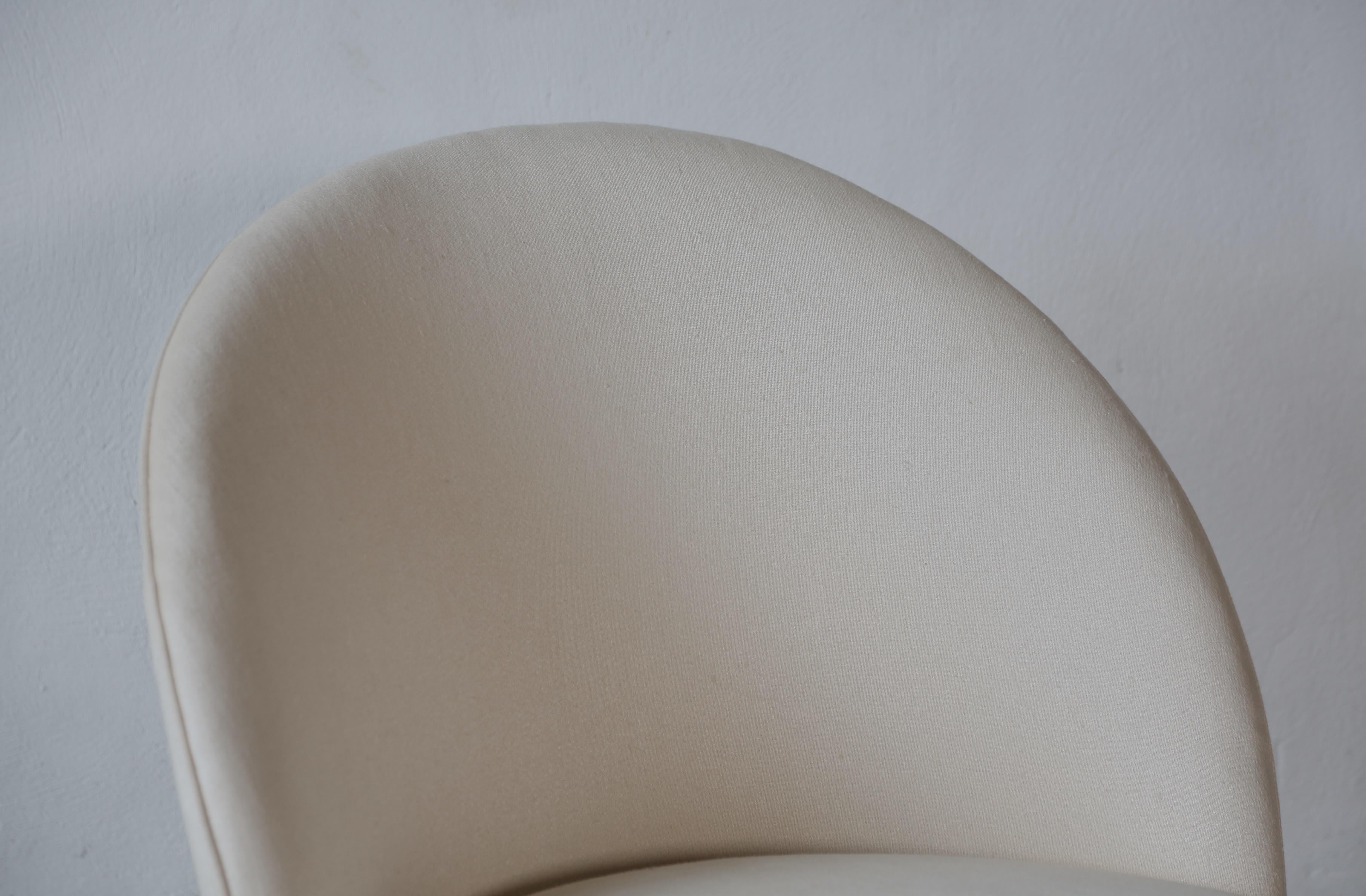 Asymmetric Chair Attributed to Arne Norell, Sweden, 1950s For Sale 4