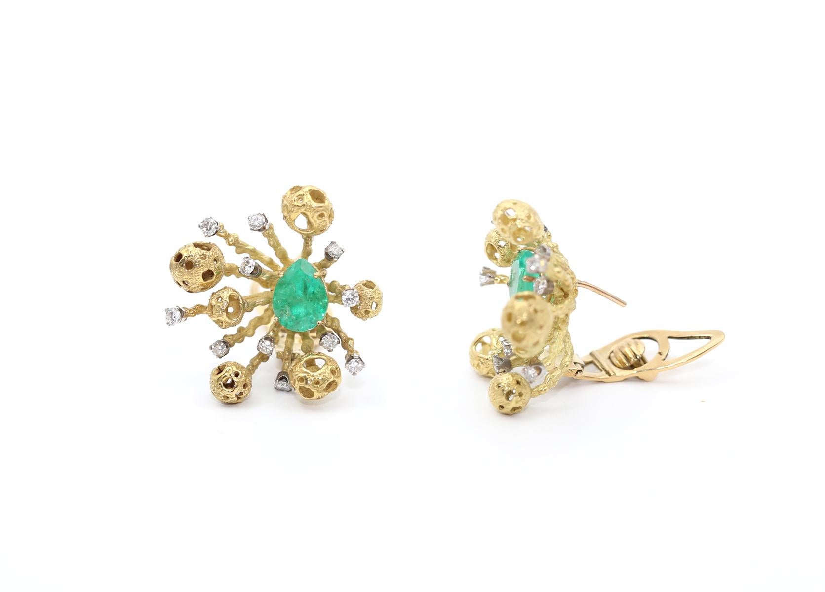 Pear Cut Asymmetric Fashion 6Ct Emeralds Diamonds Earrings 18K Gold, 1970 For Sale
