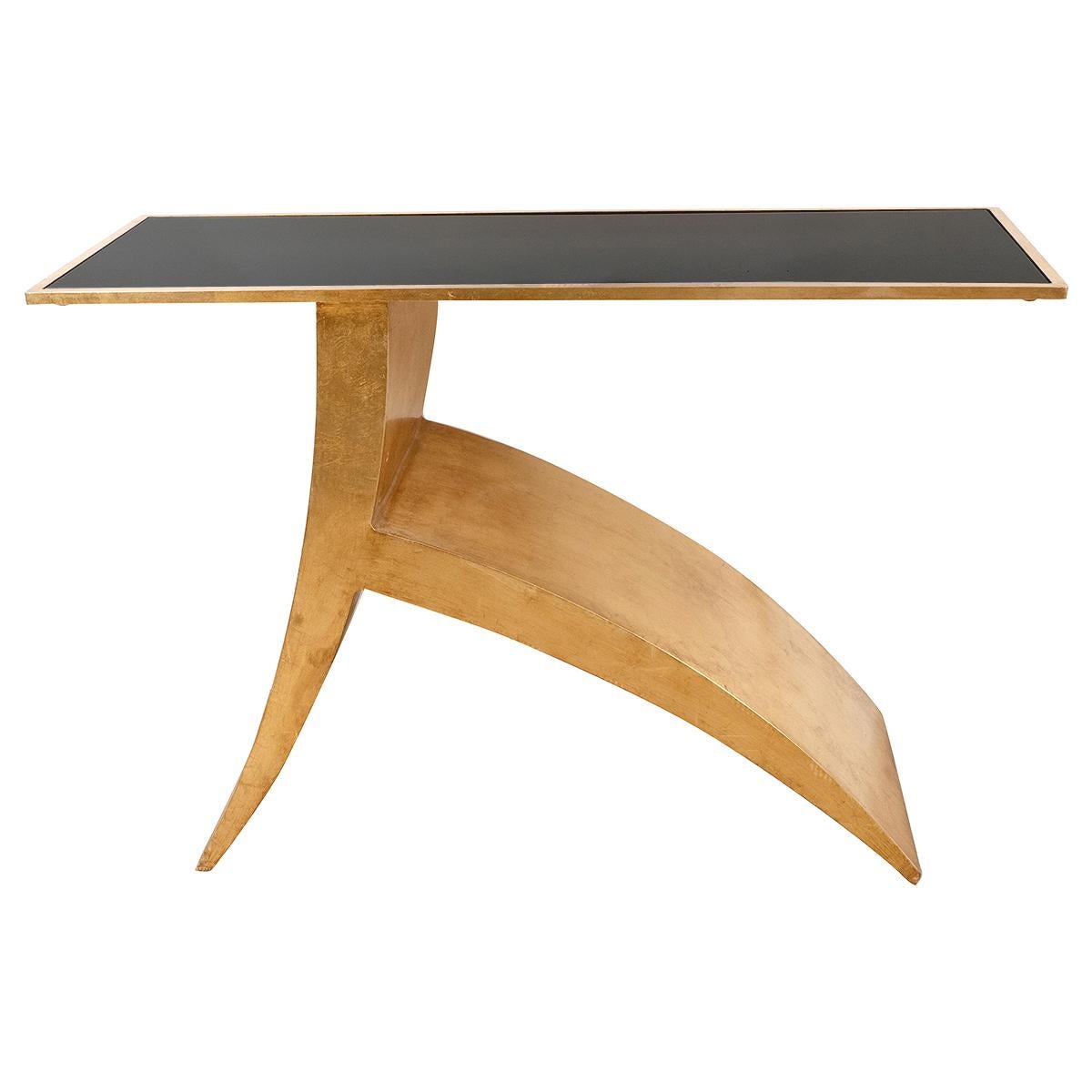 Table console asymétrique en métal doré en vente