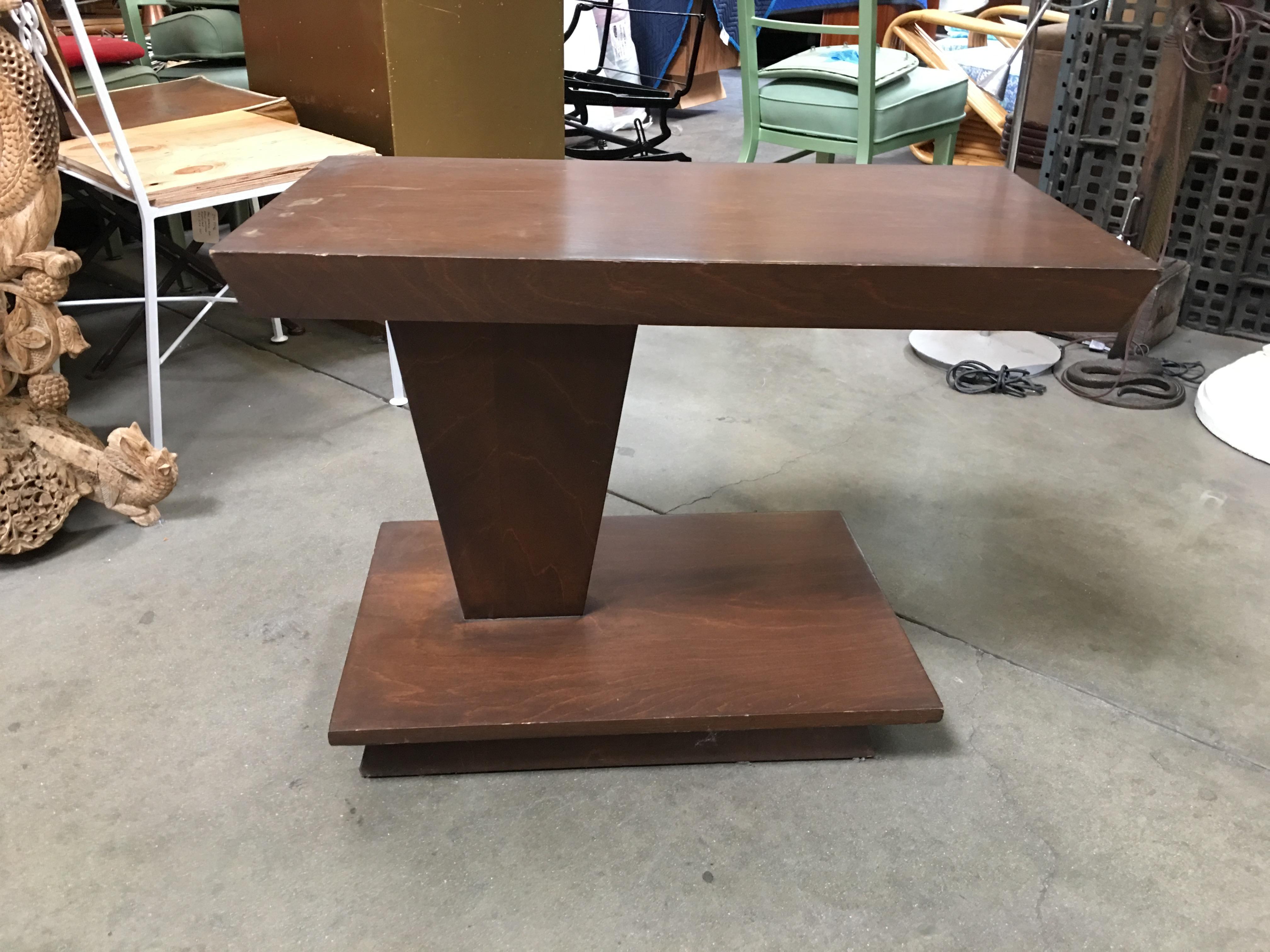 Asymmetric Midcentury Walnut Side Table, Pair In Excellent Condition In Van Nuys, CA