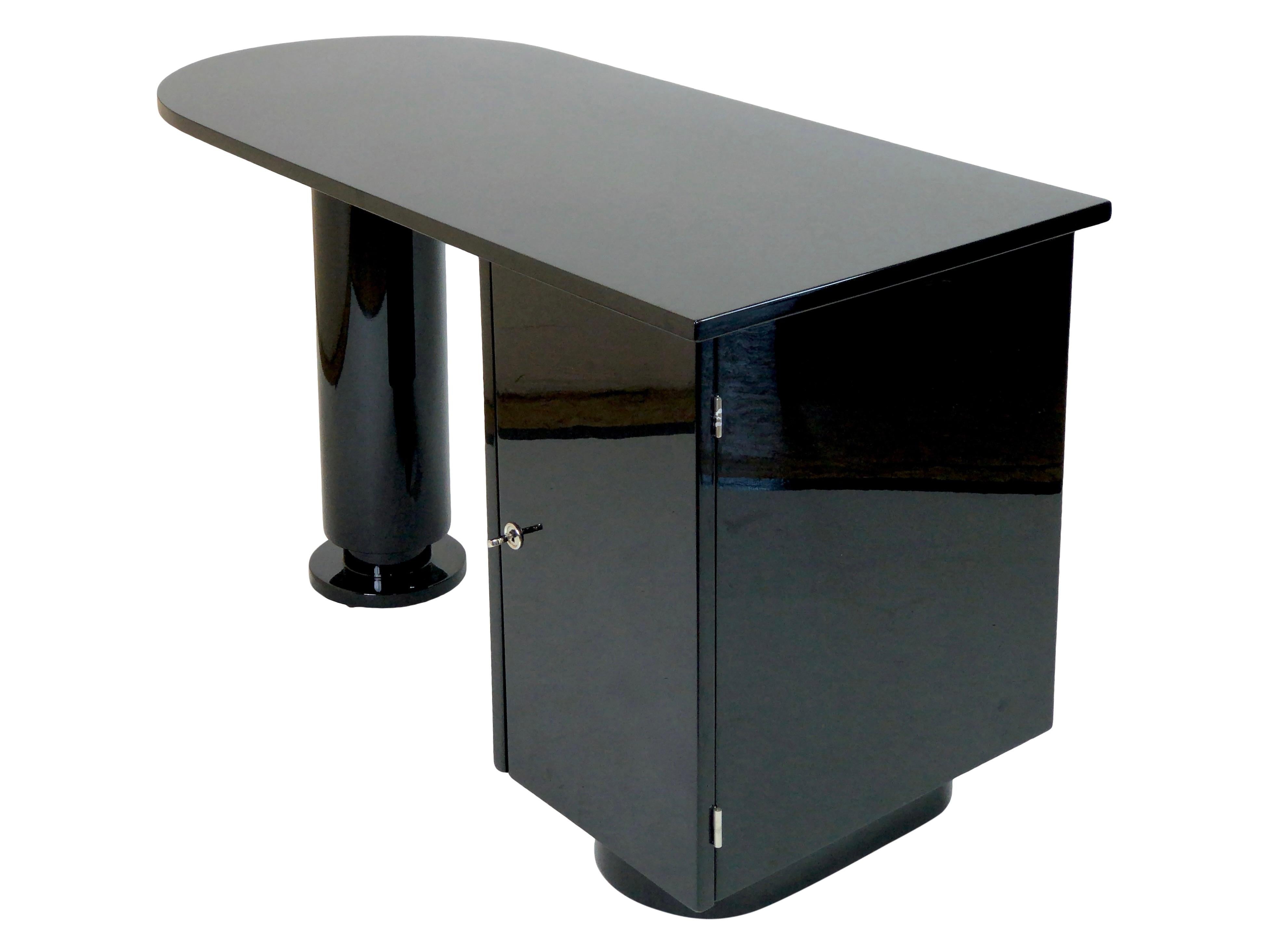Wood Asymmetric Rounded 1930s French Art Deco Office Desk Black Lacquer with Column