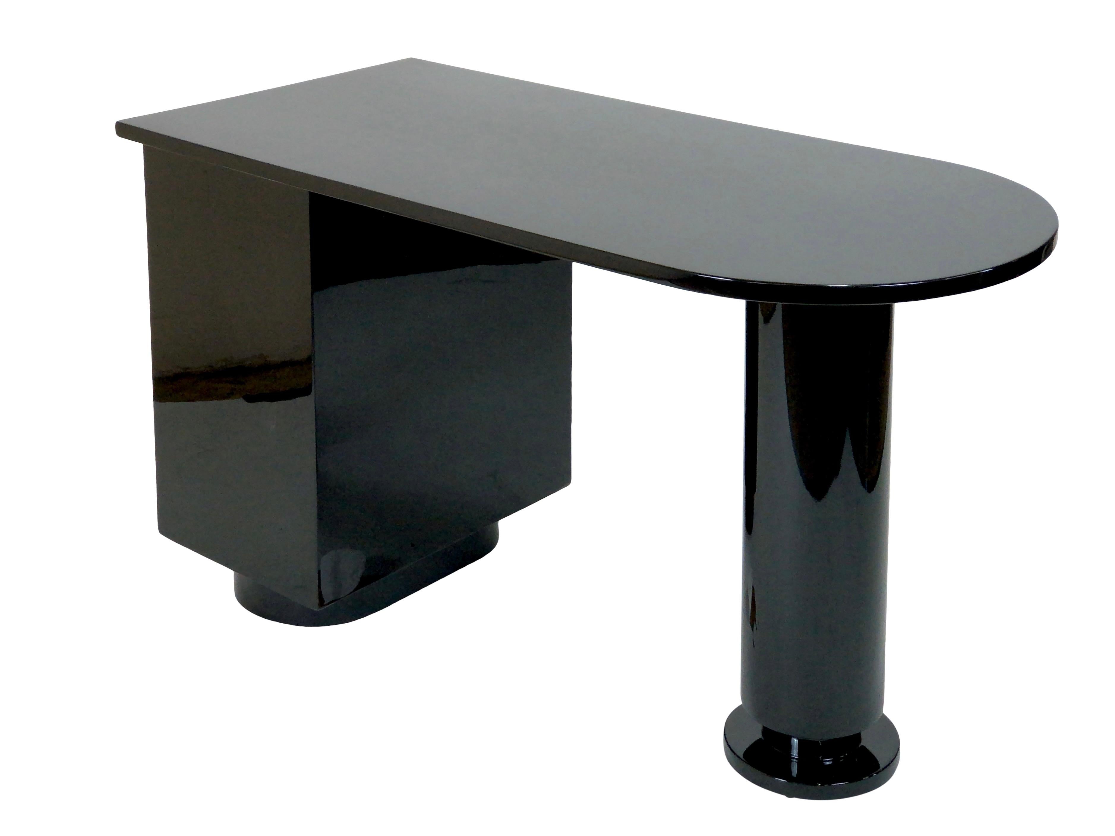 Asymmetric Rounded 1930s French Art Deco Office Desk Black Lacquer with Column 1