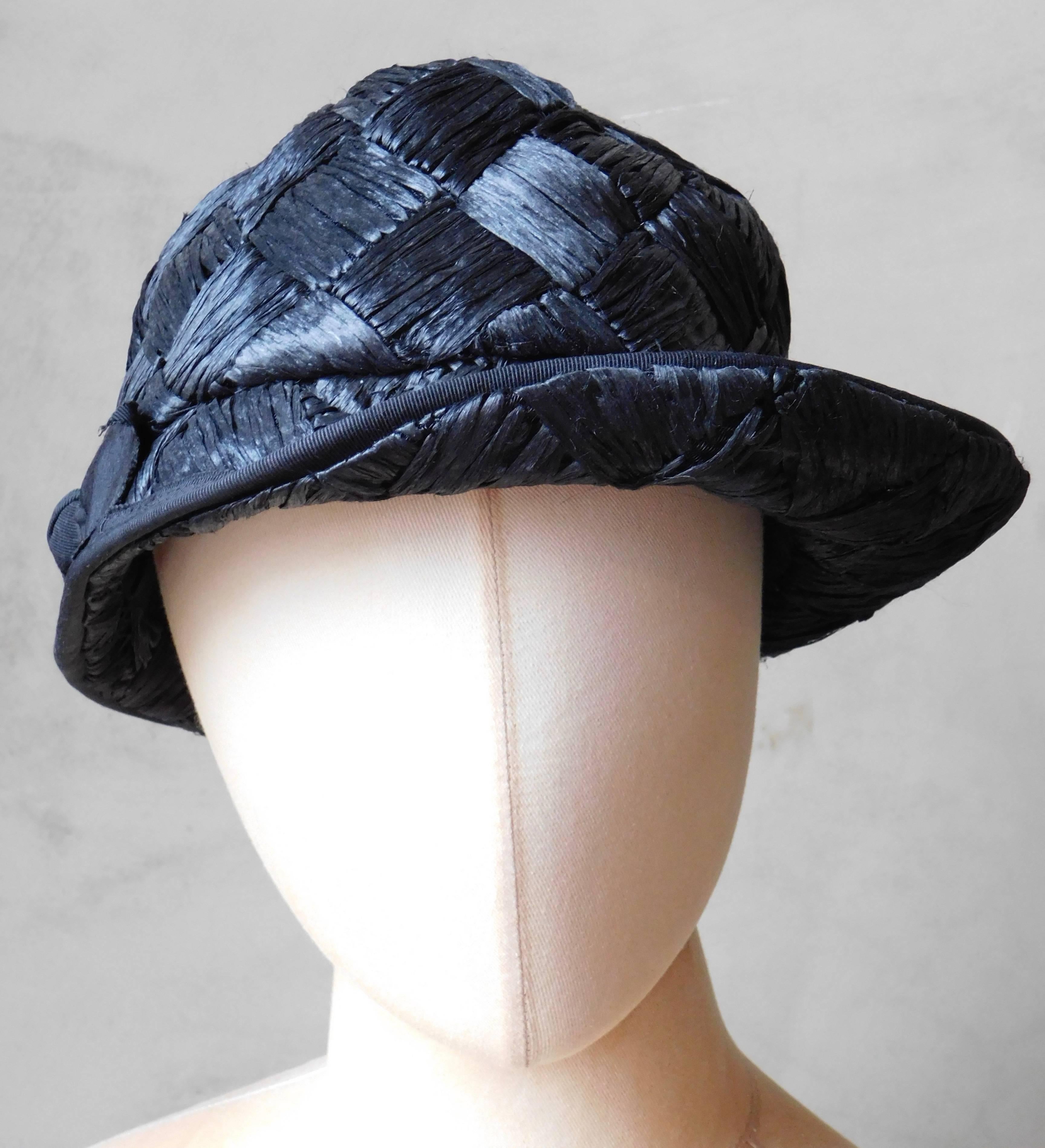 Women's  Asymmetrical 1940's Vintage Black Raffia Straw Hat  For Sale