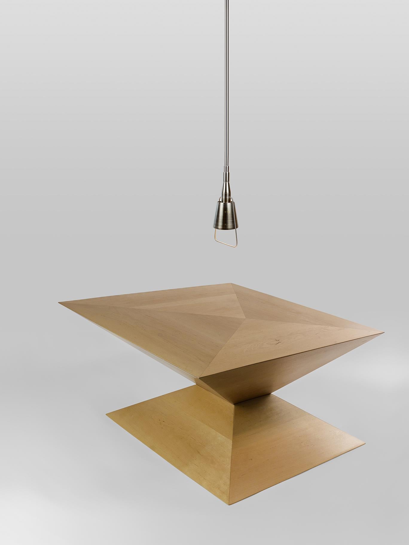 Table basse moderne en albâtre, fabriquée à la main en Pologne en vente 4