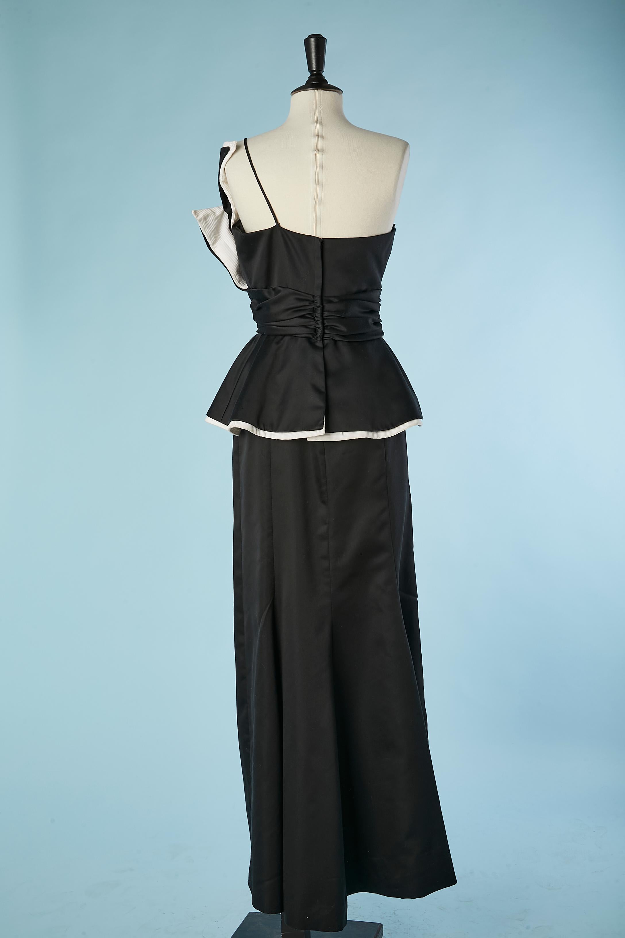 Asymmetrisches schwarzes und weißes Bustier-Abendkleid Victor Costa  Damen im Angebot