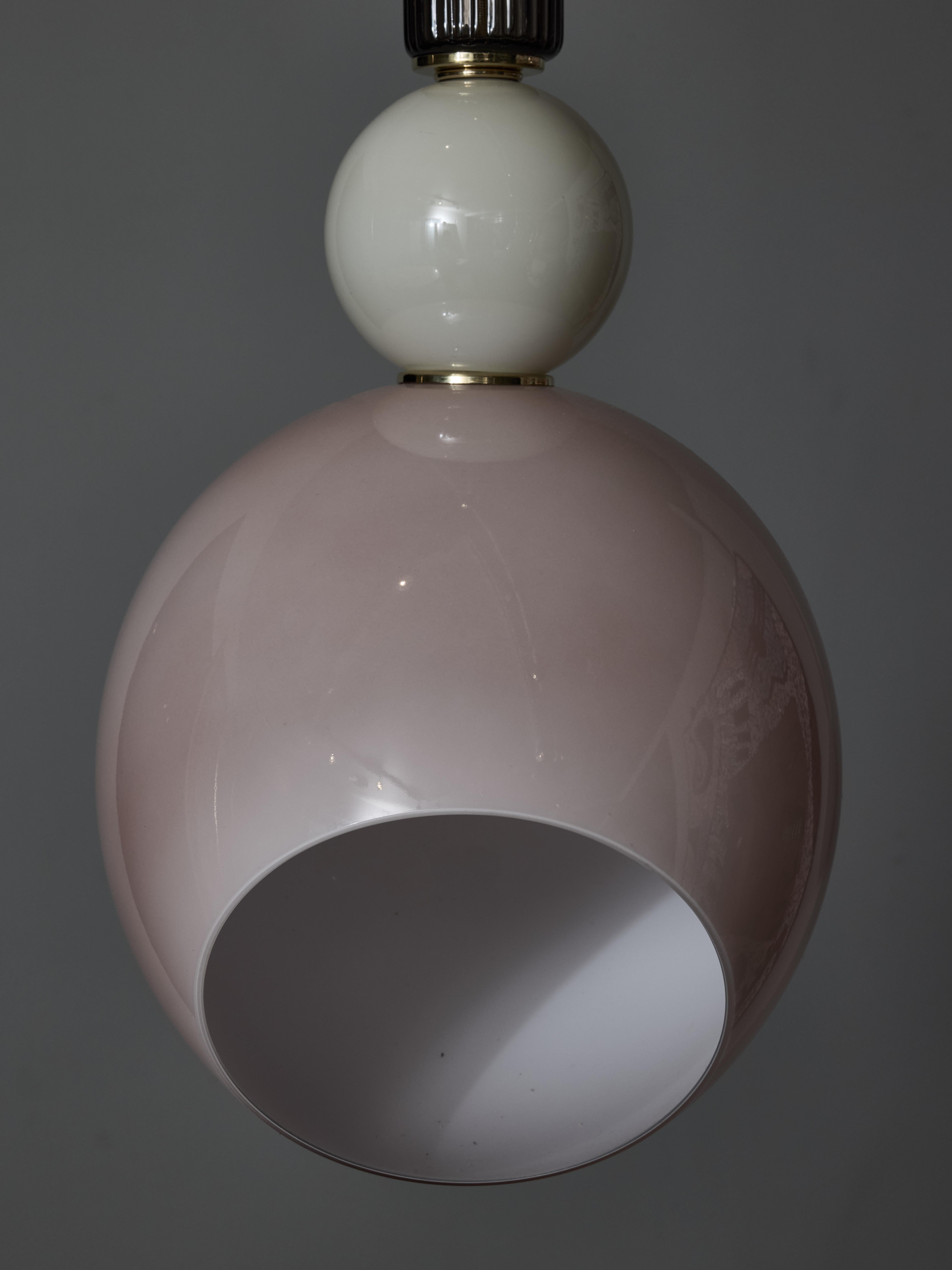 Ciondoli asimmetrici a forma di globo in vetro di Murano In condizioni Nuovo in vendita a Saint-Ouen, IDF