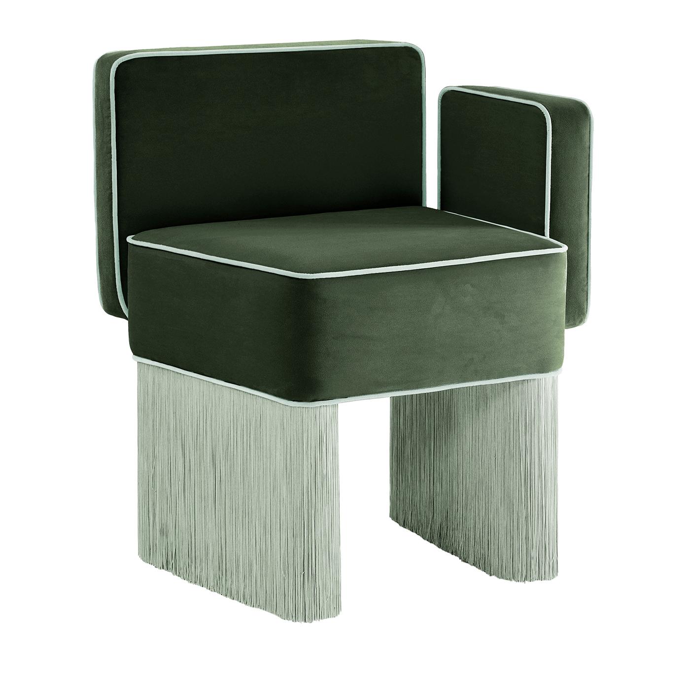 italien Fauteuil asymétrique en velours vert avec franges Lorenza Bozzoli Couture en vente