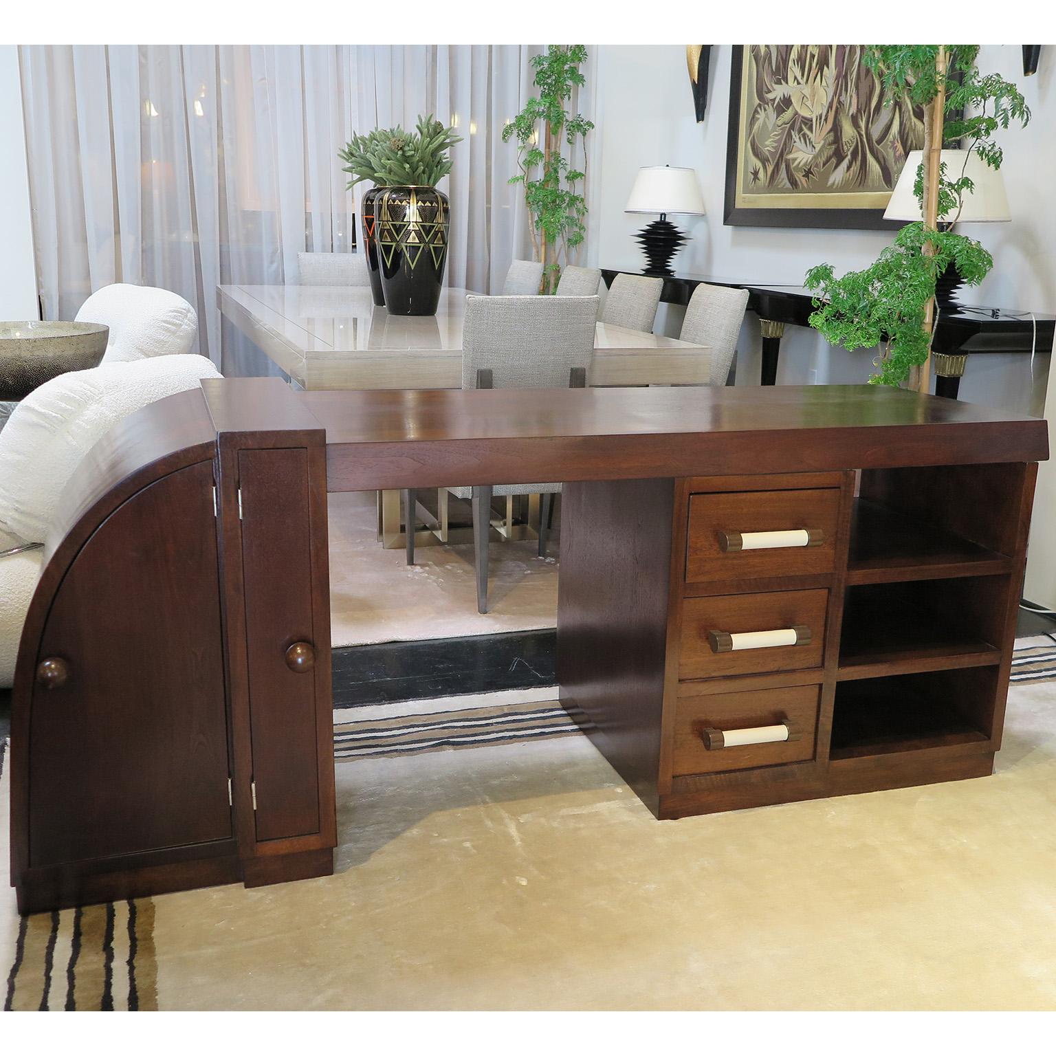 20th Century Asymmetrical Italian Mid-Century Desk in Walnut For Sale