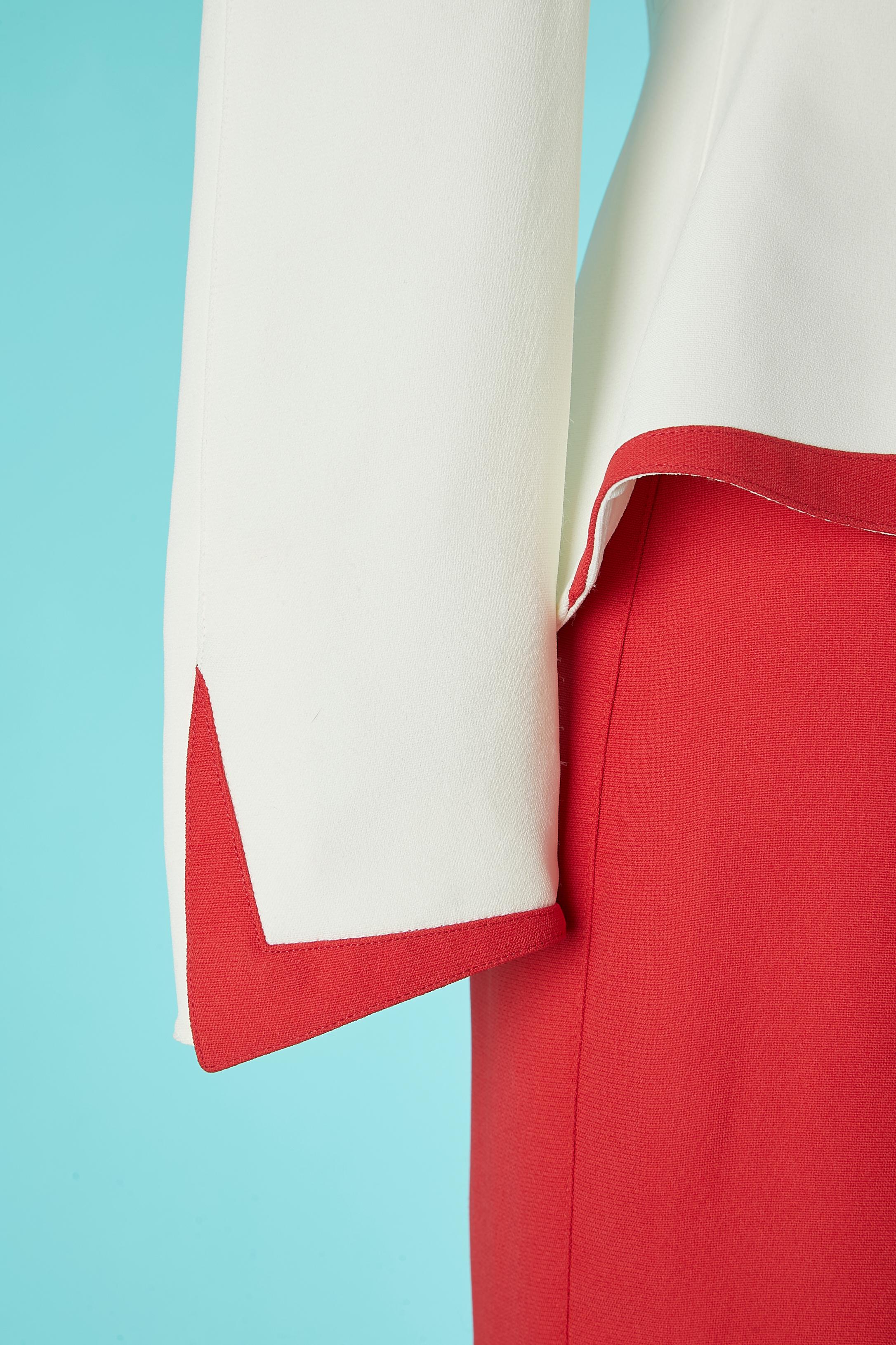 Asymmetrischer elfenbeinfarbener Rock-Anzug mit roten Details und rotem Rock Thierry Mugler  Damen im Angebot