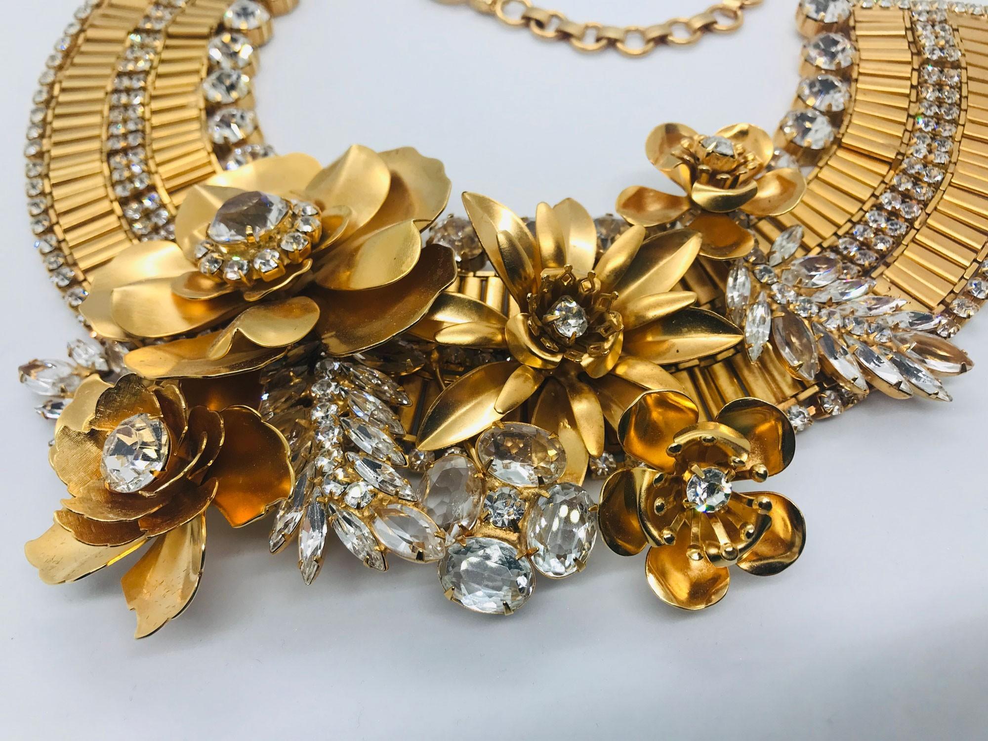 Art Deco Asymmetrical Machine Age Floral cluster collar necklace For Sale