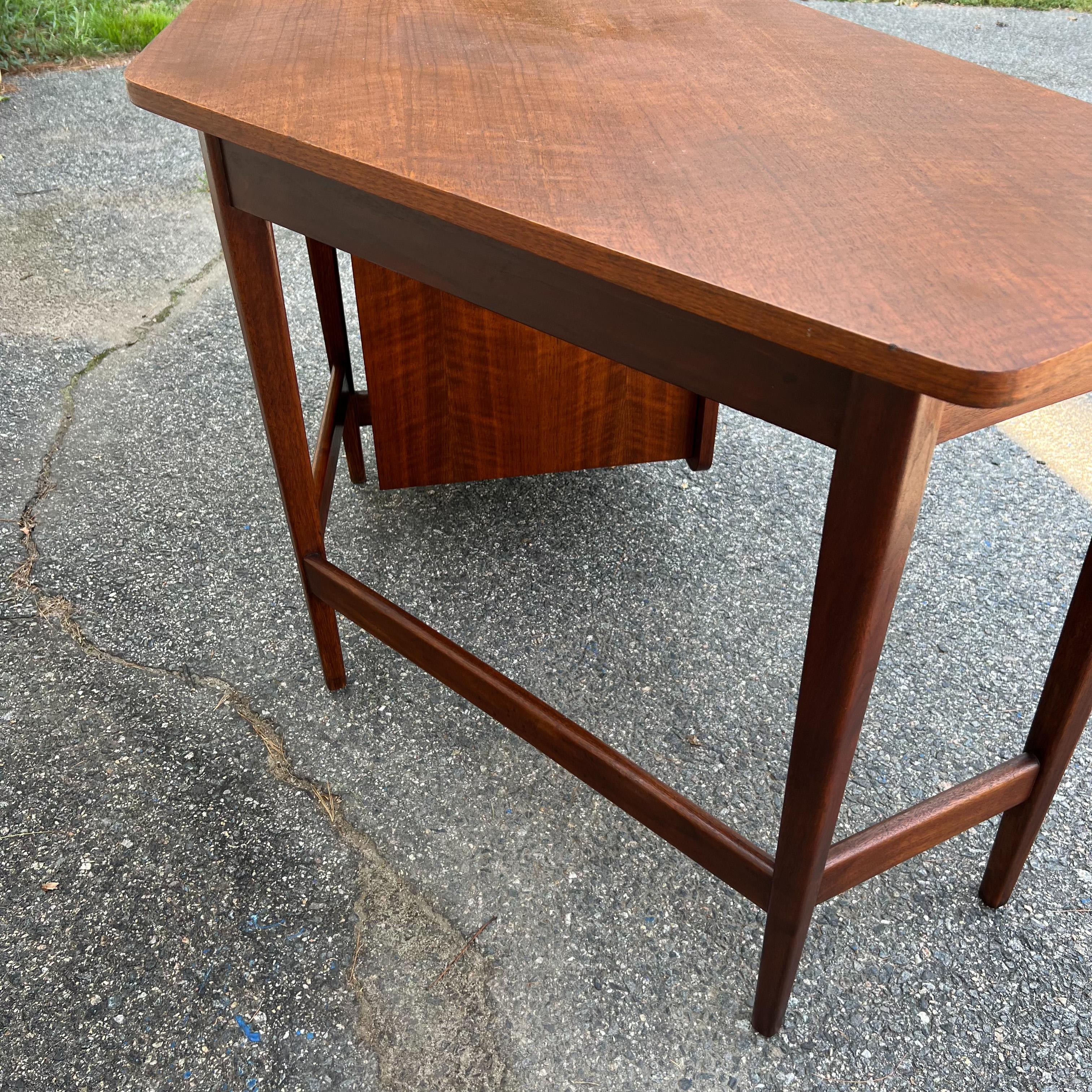 Asymmetrical Mid Century Bertha Schaefer Desk for Singer and Sons 13