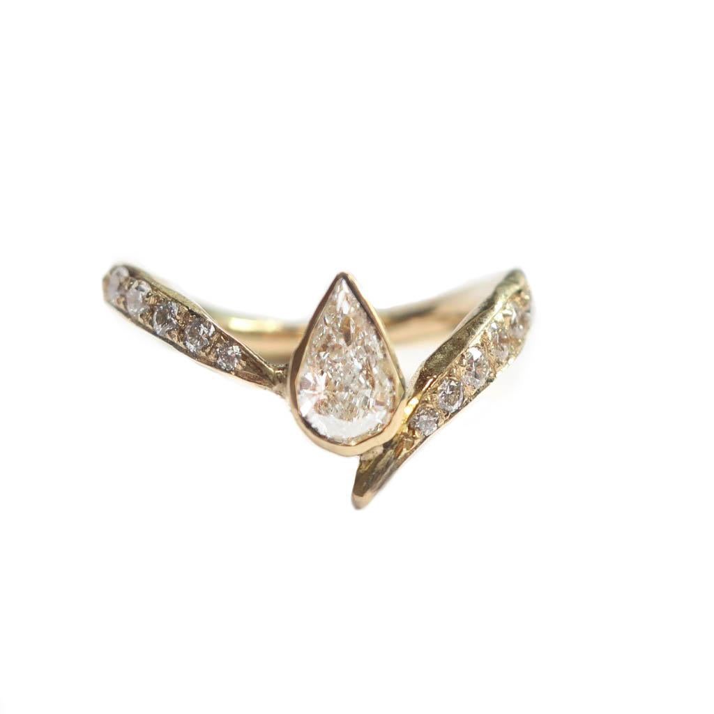 Pear Cut Asymmetrical Pear Diamond Ring in 18 Karat Yellow Gold For Sale