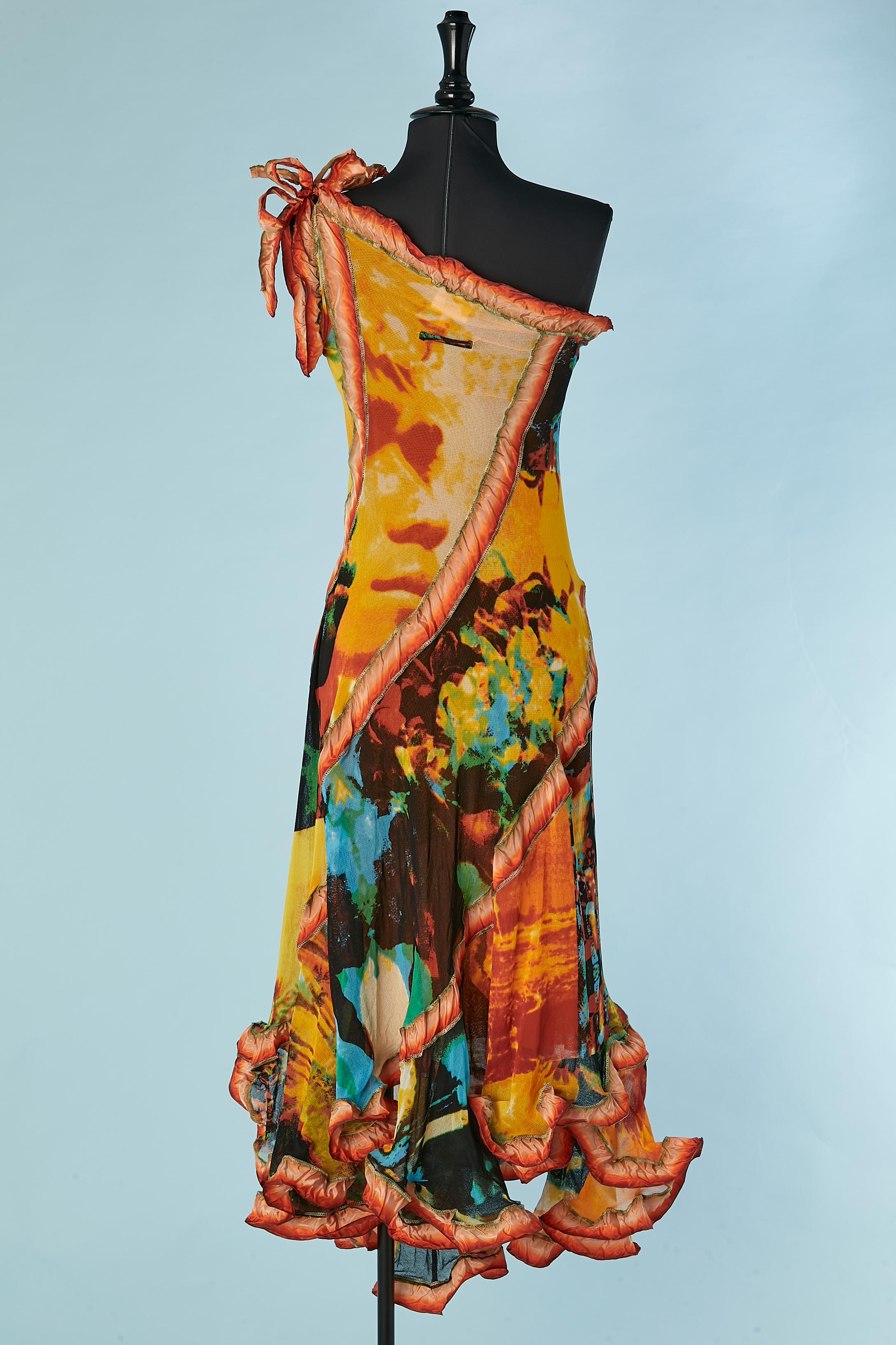 Asymmetrisches bedrucktes Kleid aus bedrucktem Tüll und Taftbändern JPG Maille  im Angebot 3