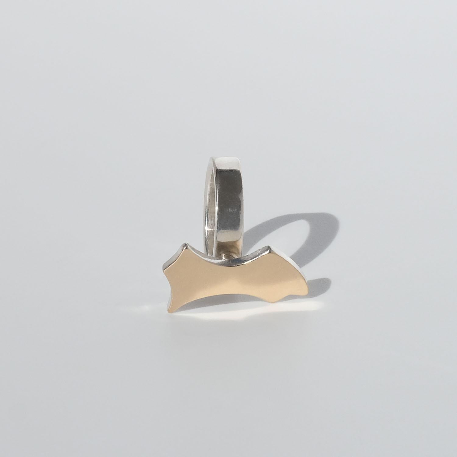 Asymmetrical Silver and Gold Ring by Swedish Master Sigurd Persson, Year 1978 For Sale 5