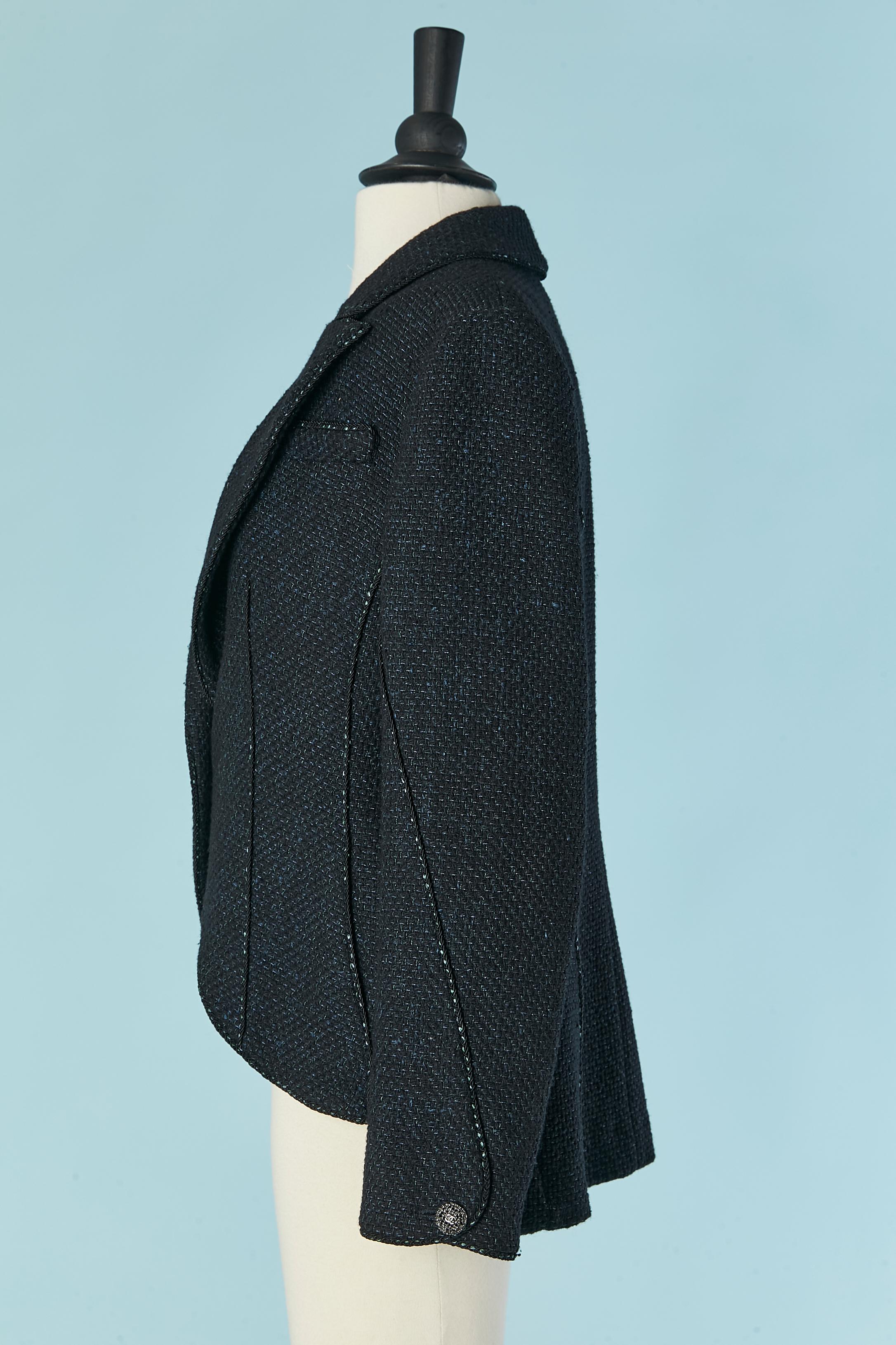 Veste asymétrique en tweed à simple boutonnage CHANEL Pour femmes en vente