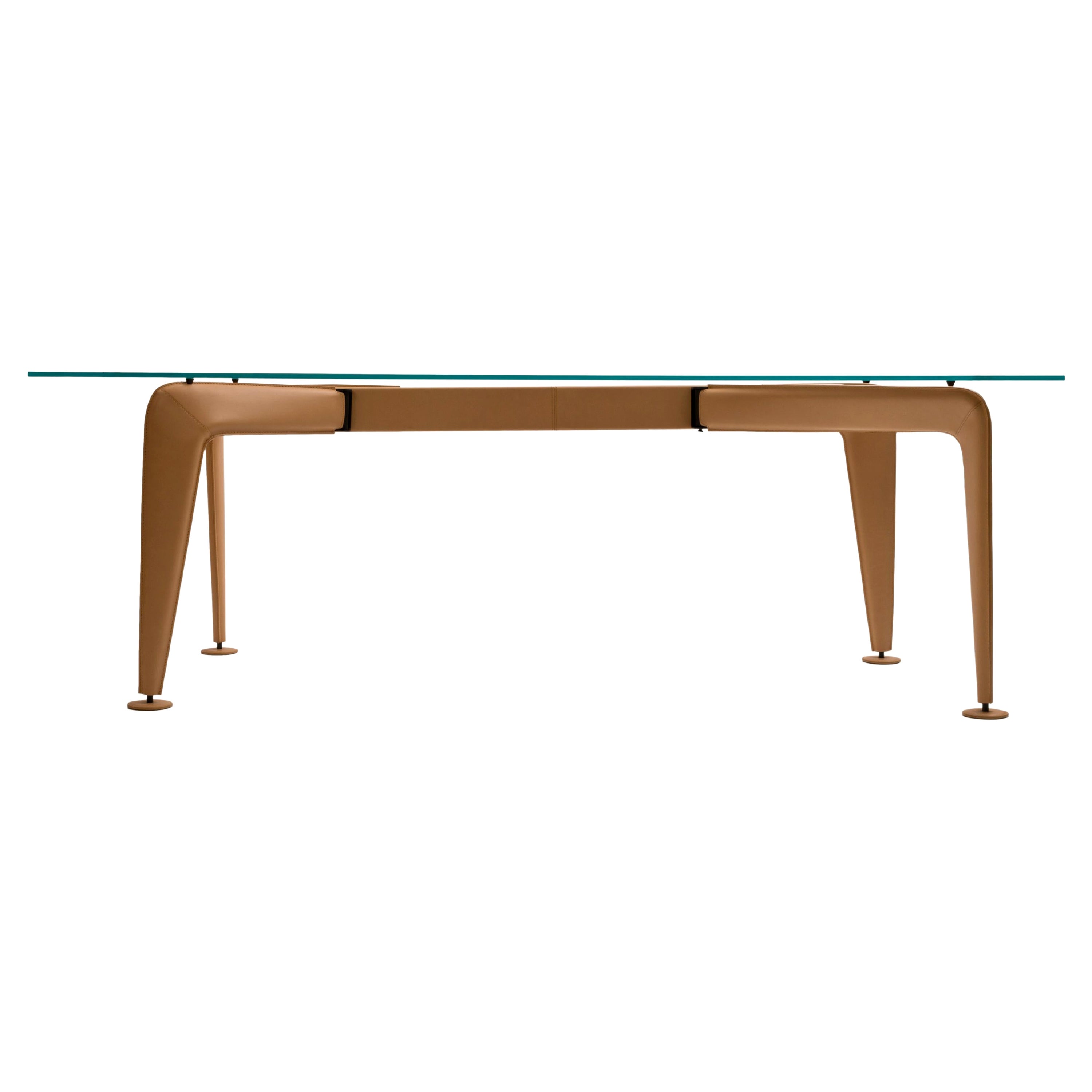 Table asymétrique, cuir naturel par Colé Italia