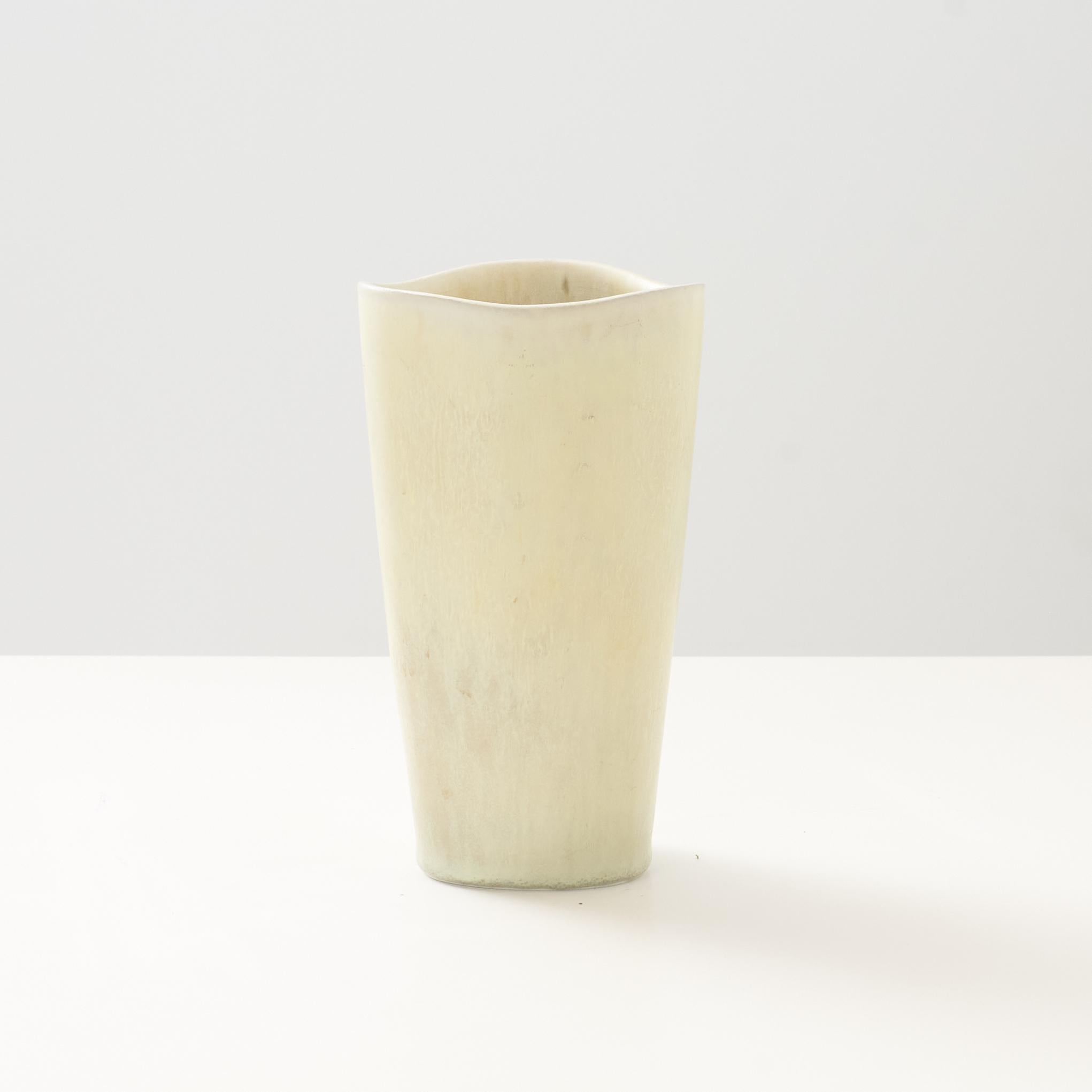 Asymmetrical Vase by Gunnar Nylund for Rörstrand In Good Condition For Sale In San Francisco, CA