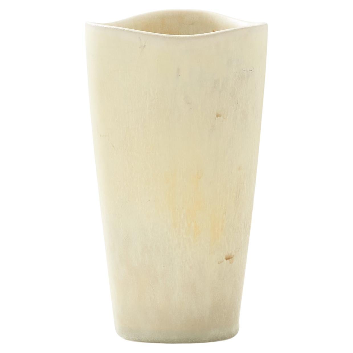 Asymmetrische Vase von Gunnar Nylund für Rörstrand