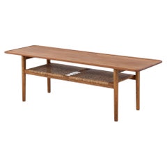 AT 10 - Couchtisch aus Teakholz von Hans J. Wegner