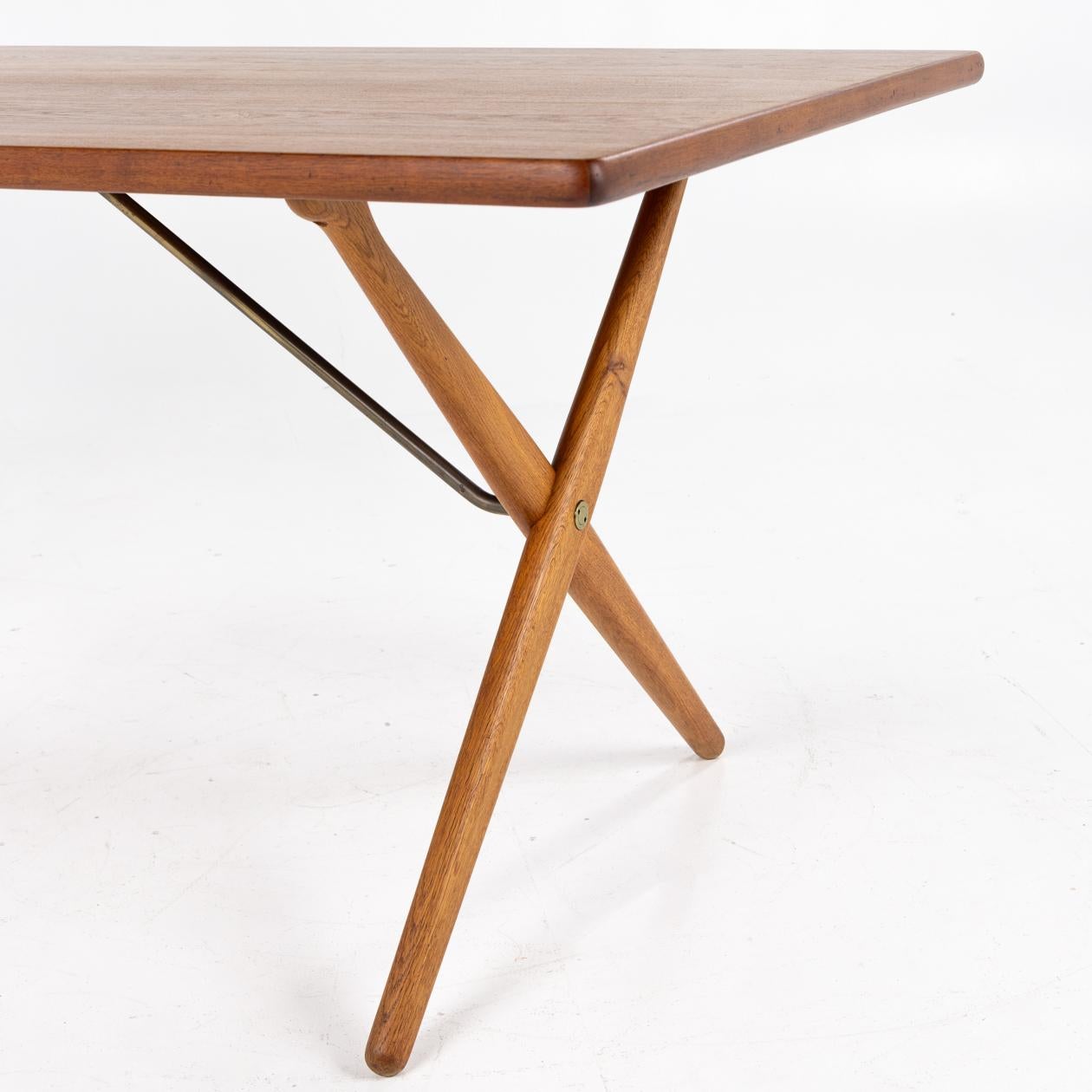 Scandinavian Modern AT 303 dining table by Hans J. Wegner