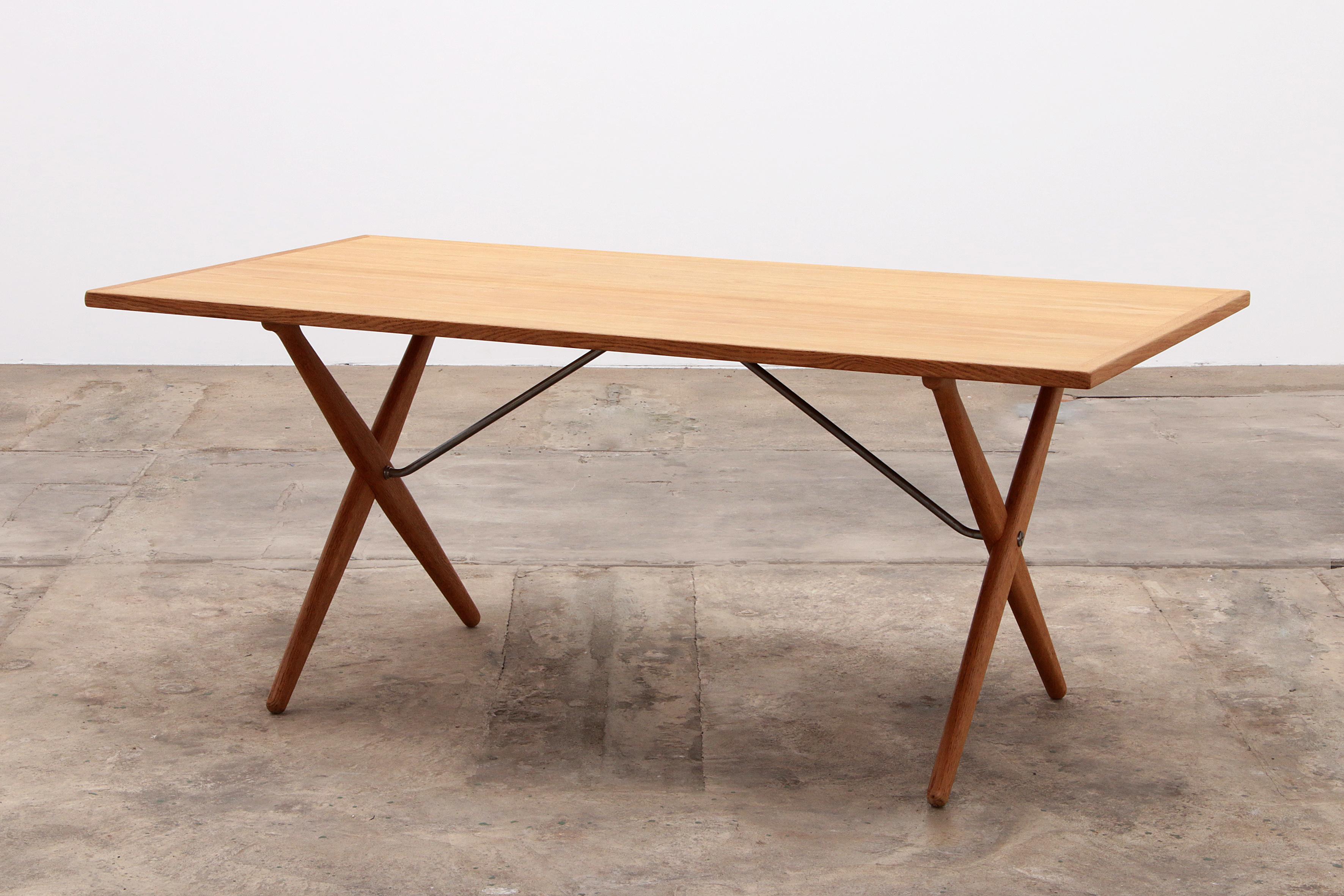 Mid-Century Modern AT-303 Dining table Hans Wegner - Solid Oak - Andreas Tuck