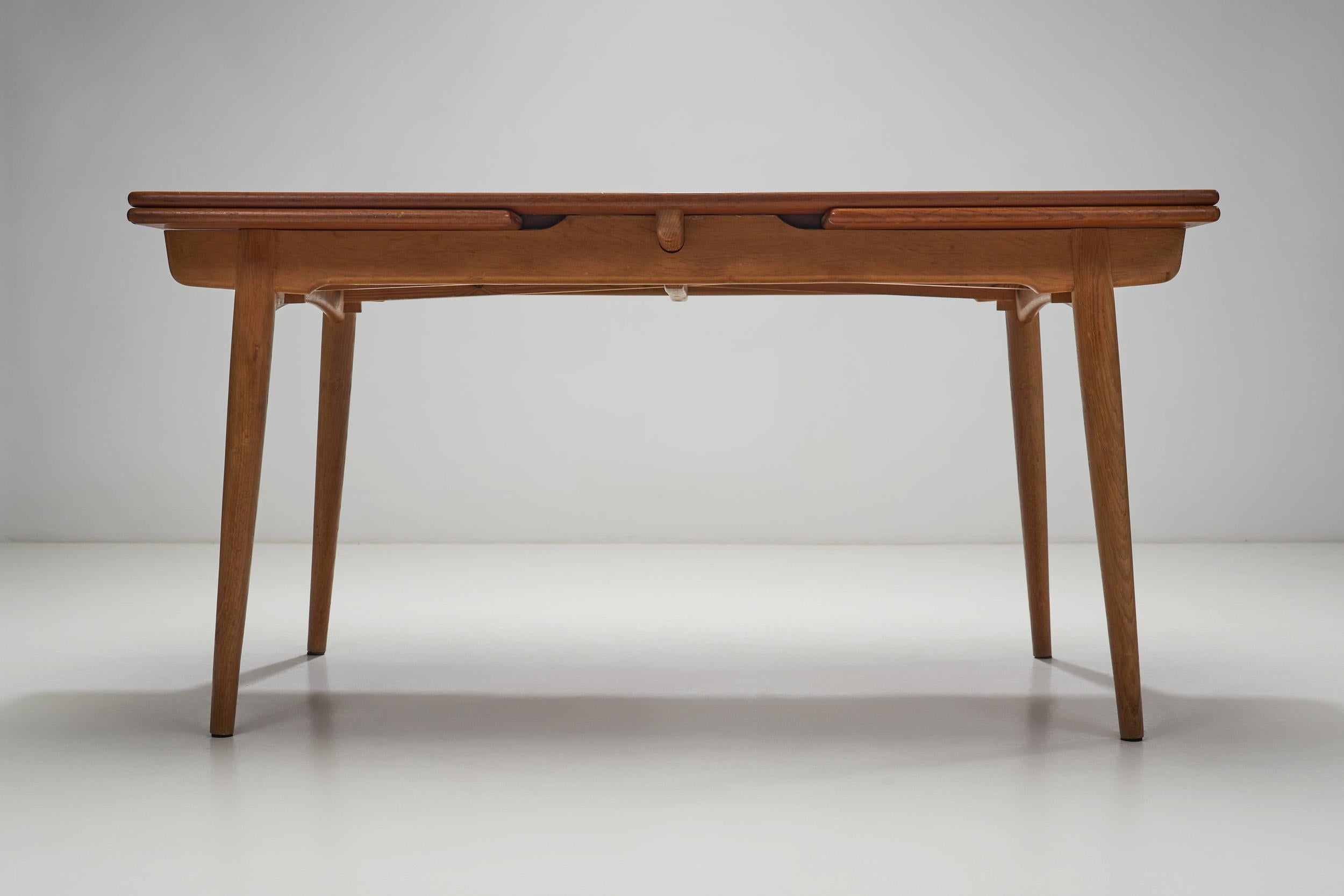 
Tisch „AT-312“ von Hans J. Wegner für Andreas Tuck, Dänemark, 1950er Jahre im Angebot 6