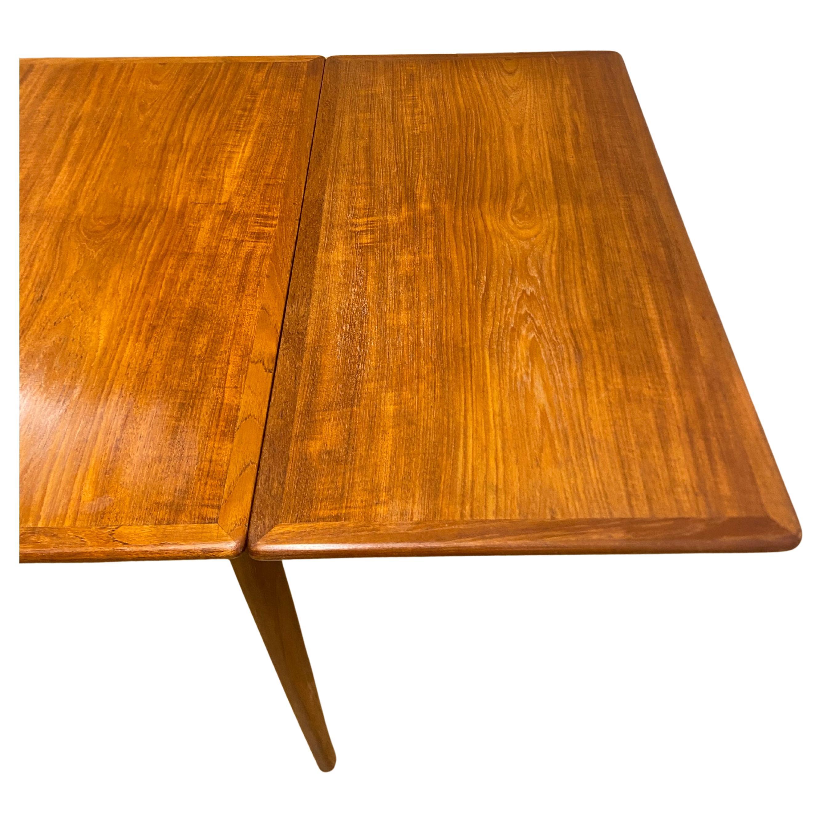 Mid-20th Century AT-313 teak table by Hans J. Wegner For Sale